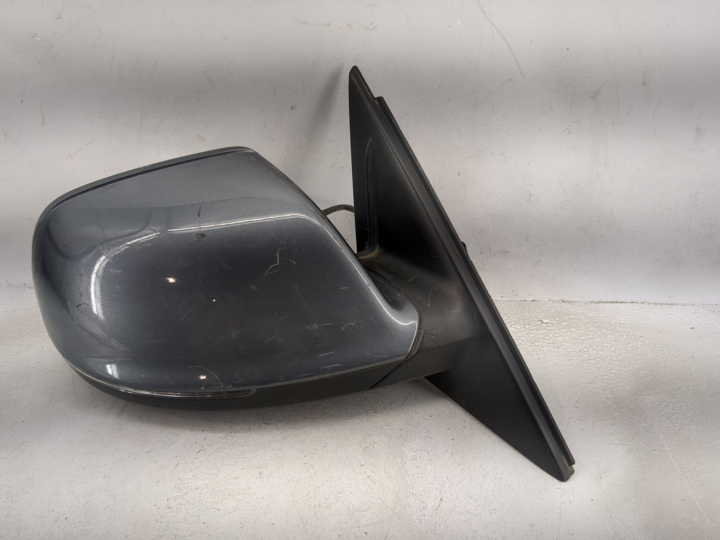 2009-2014 Audi Q5 Passenger Side View Mirror - Right Door Mirror OEM Used - Oemusedautoparts1.com