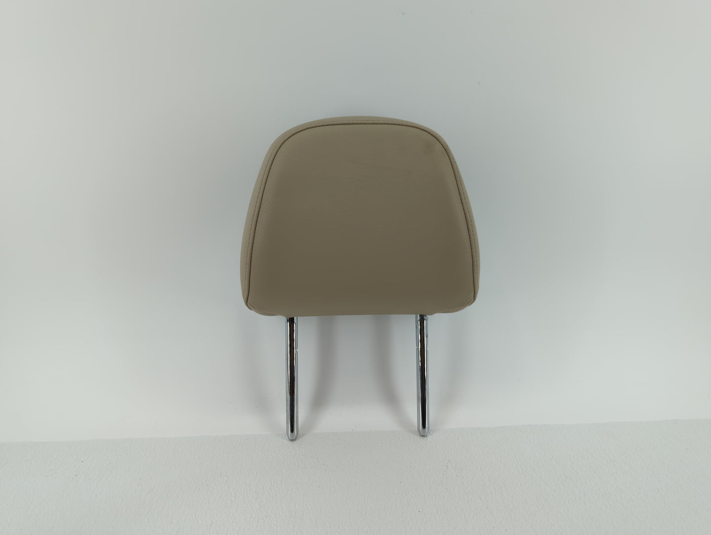 2013 Audi Q5 Headrest Head Rest Front Driver Passenger Seat Fits OEM Used Auto Parts - Oemusedautoparts1.com