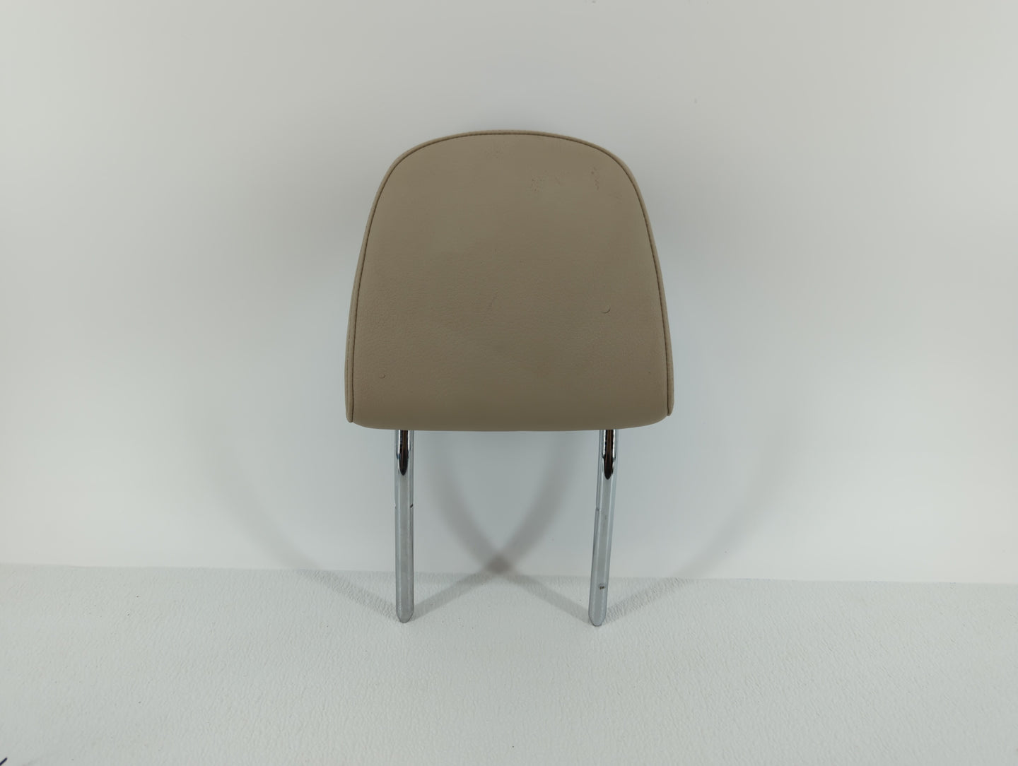 2013 Audi Q5 Headrest Head Rest Front Driver Passenger Seat Fits OEM Used Auto Parts - Oemusedautoparts1.com