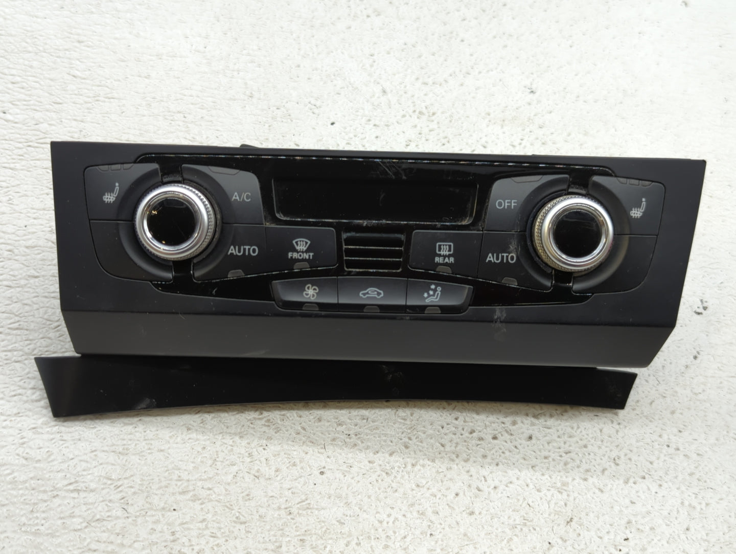 2013-2017 Audi Q5 Climate Control Module Temperature AC/Heater Replacement P/N:8K1 820 043 AQ 8K1 820 043 T Fits OEM Used Au