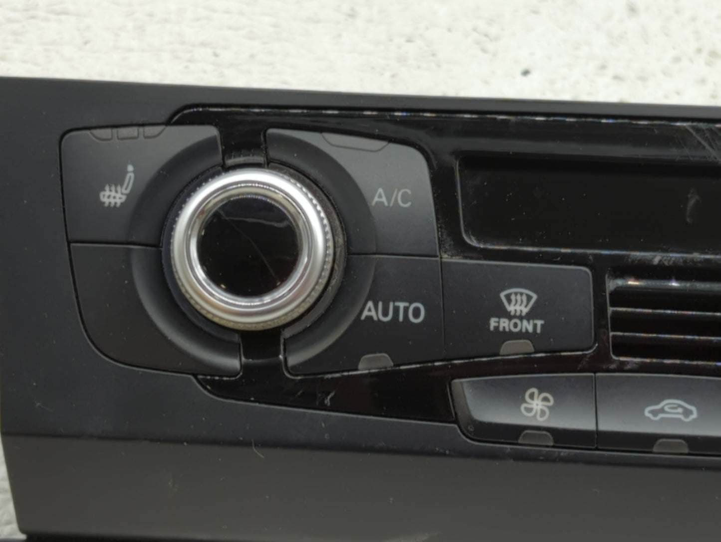 2013-2017 Audi Q5 Climate Control Module Temperature AC/Heater Replacement P/N:8K1 820 043 AQ 8K1 820 043 T Fits OEM Used Au