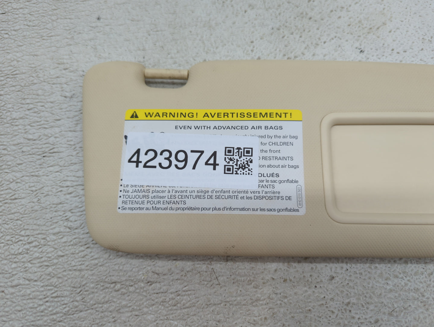 2013 Audi Q5 Sun Visor Shade Replacement Passenger Right Mirror Fits OEM Used Auto Parts - Oemusedautoparts1.com