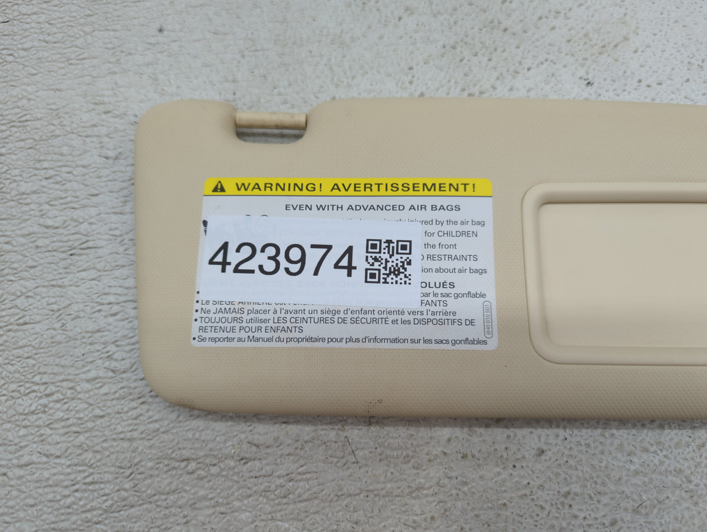 2013 Audi Q5 Sun Visor Shade Replacement Passenger Right Mirror Fits OEM Used Auto Parts - Oemusedautoparts1.com