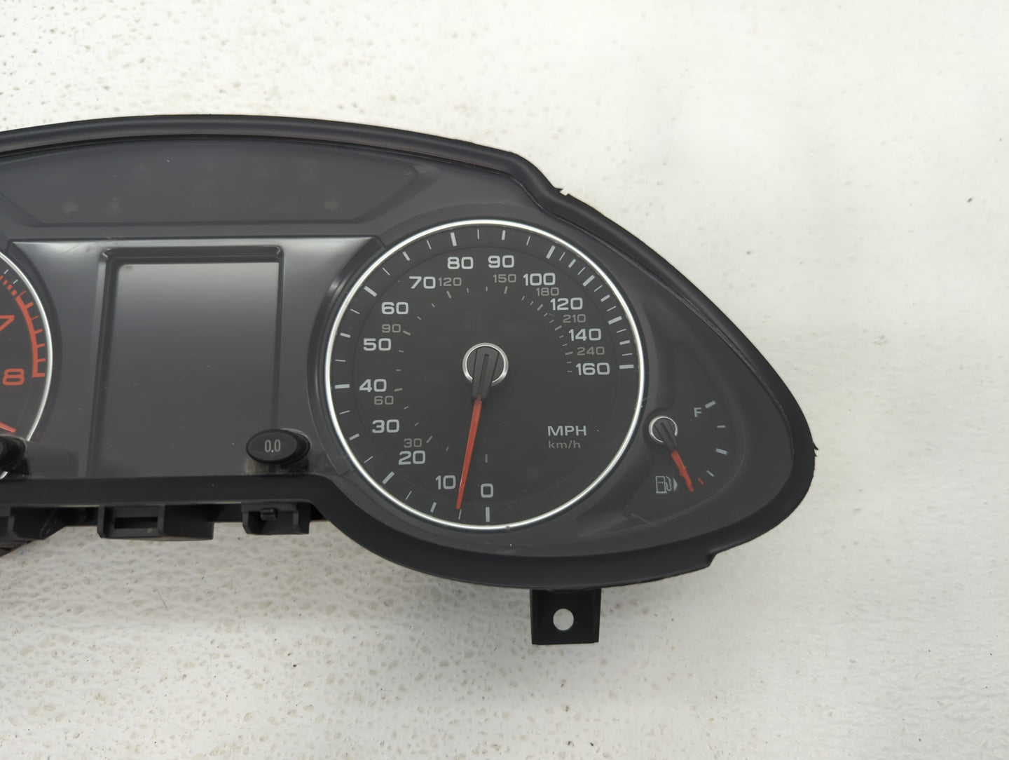 2013 Audi Q5 Instrument Cluster Speedometer Gauges P/N:8R0 920 980 T Fits OEM Used Auto Parts - Oemusedautoparts1.com