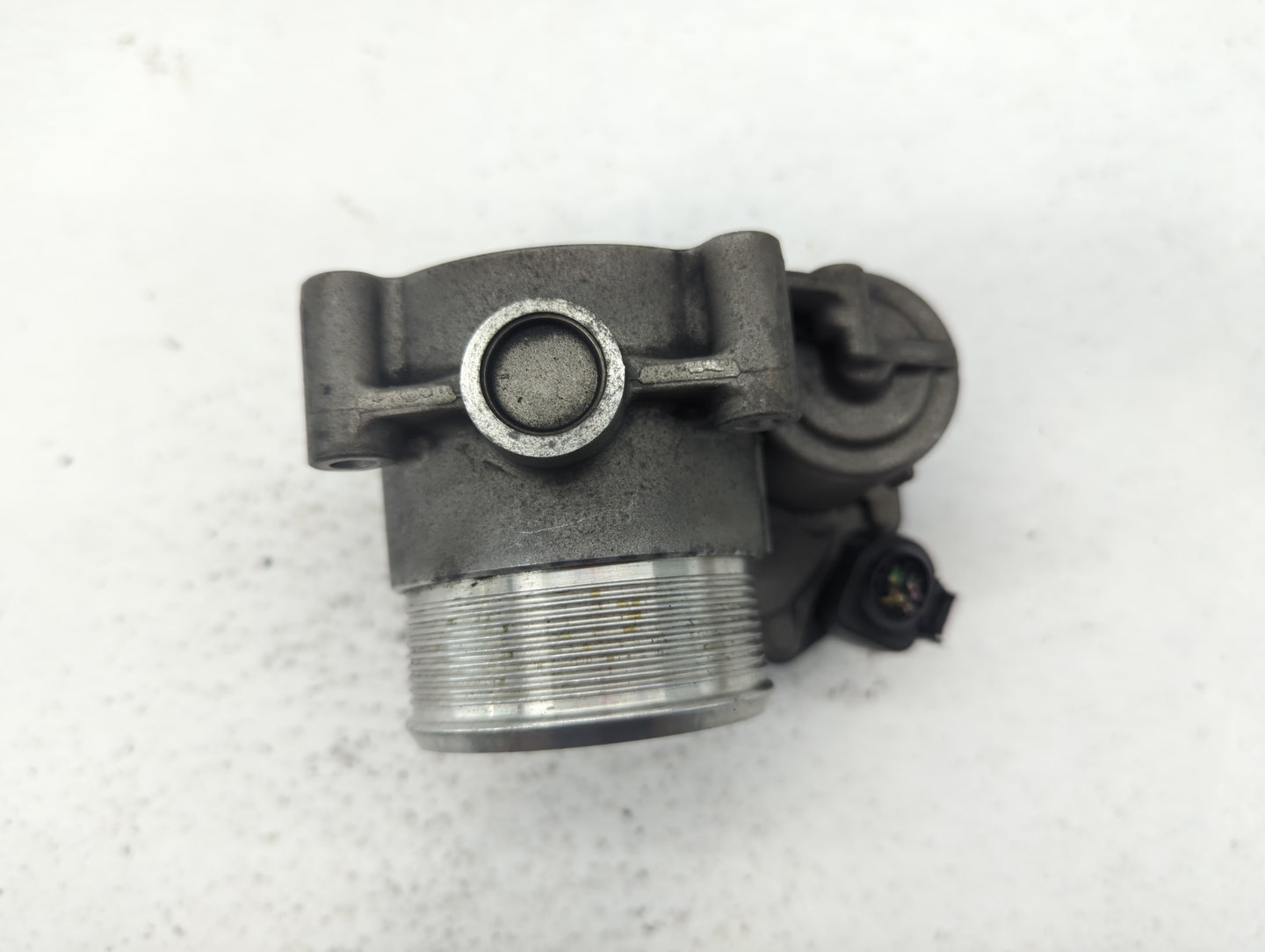 2010-2017 Audi Q5 Throttle Body P/N:06F 133 062 T 06F 133 062 Q Fits OEM Used Auto Parts - Oemusedautoparts1.com