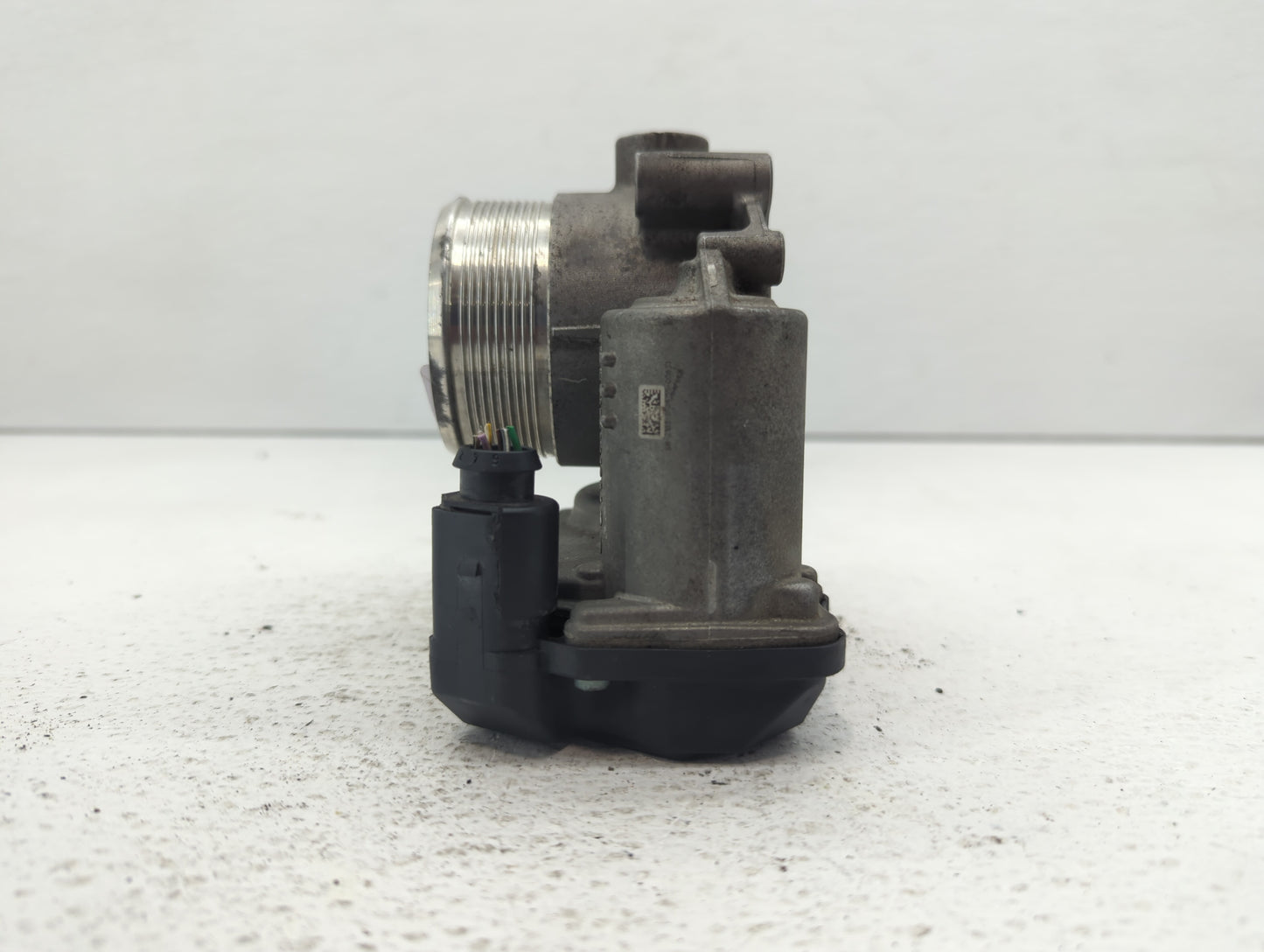 2010-2017 Audi Q5 Throttle Body P/N:06F 133 062 T 06F 133 062 Q Fits OEM Used Auto Parts - Oemusedautoparts1.com