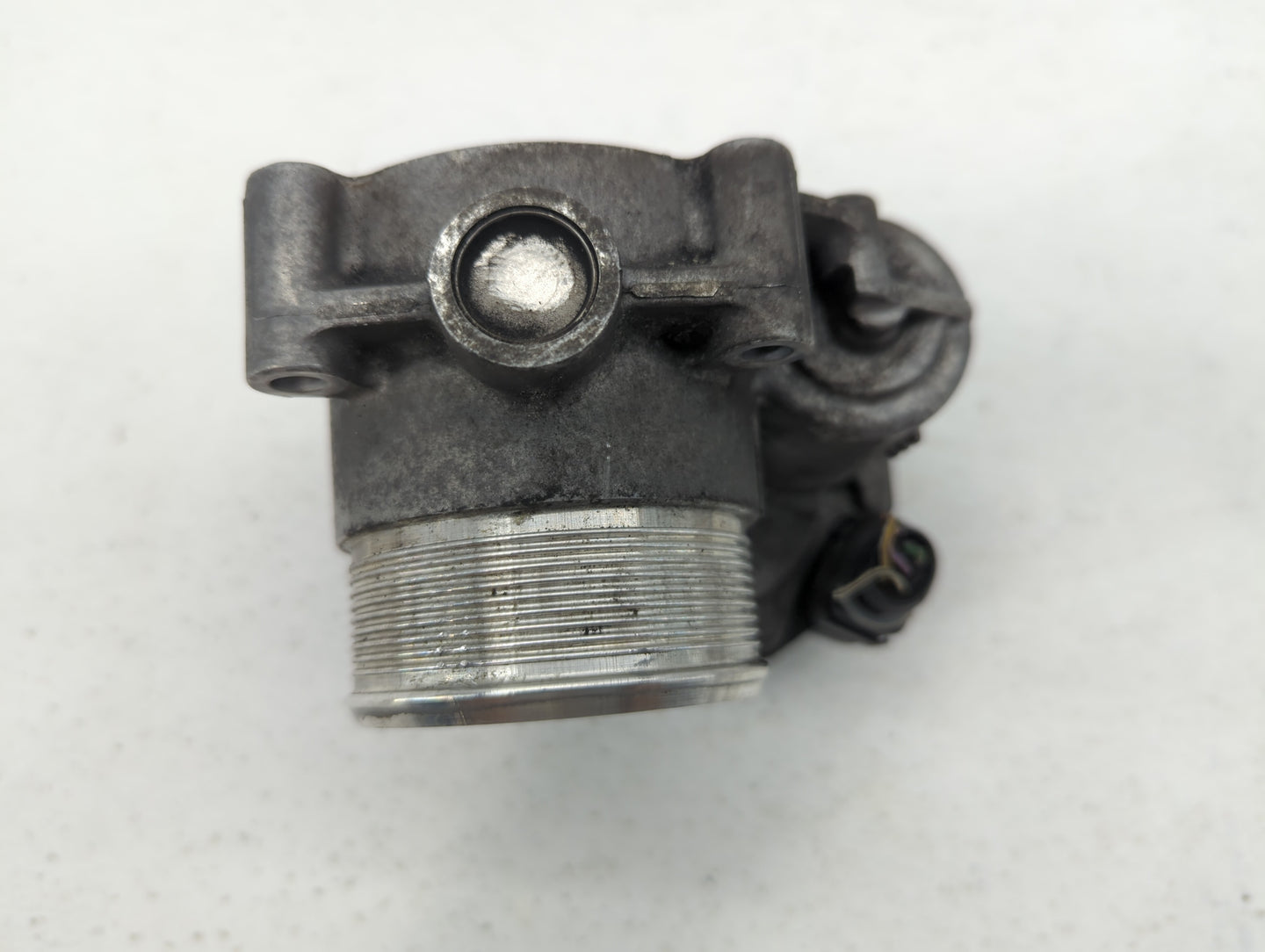 2010-2017 Audi Q5 Throttle Body P/N:06F 133 062 T 06F 133 062 Q Fits OEM Used Auto Parts - Oemusedautoparts1.com