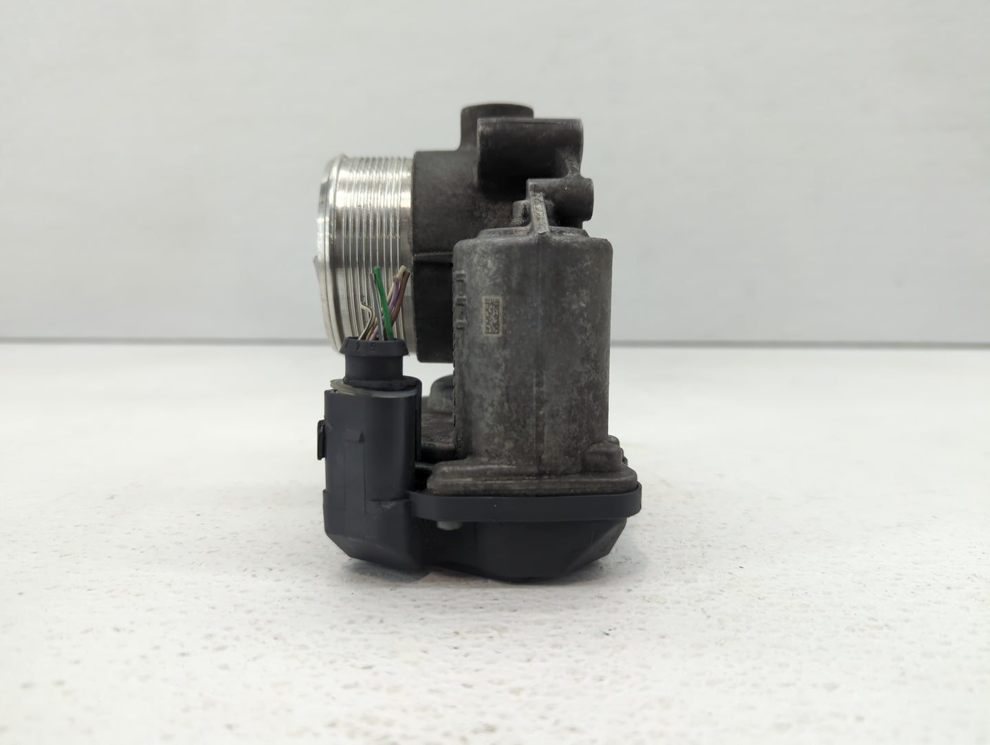 2010-2017 Audi Q5 Throttle Body P/N:06F 133 062 T 06F 133 062 Q Fits OEM Used Auto Parts - Oemusedautoparts1.com