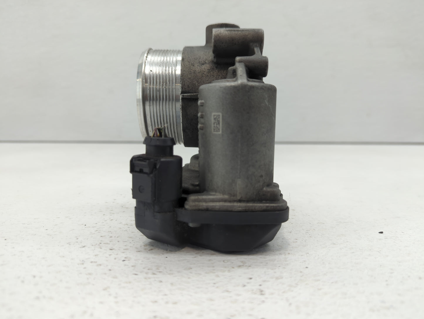 2010-2017 Audi Q5 Throttle Body P/N:06F 133 062 T 06F 133 062 Q Fits OEM Used Auto Parts - Oemusedautoparts1.com