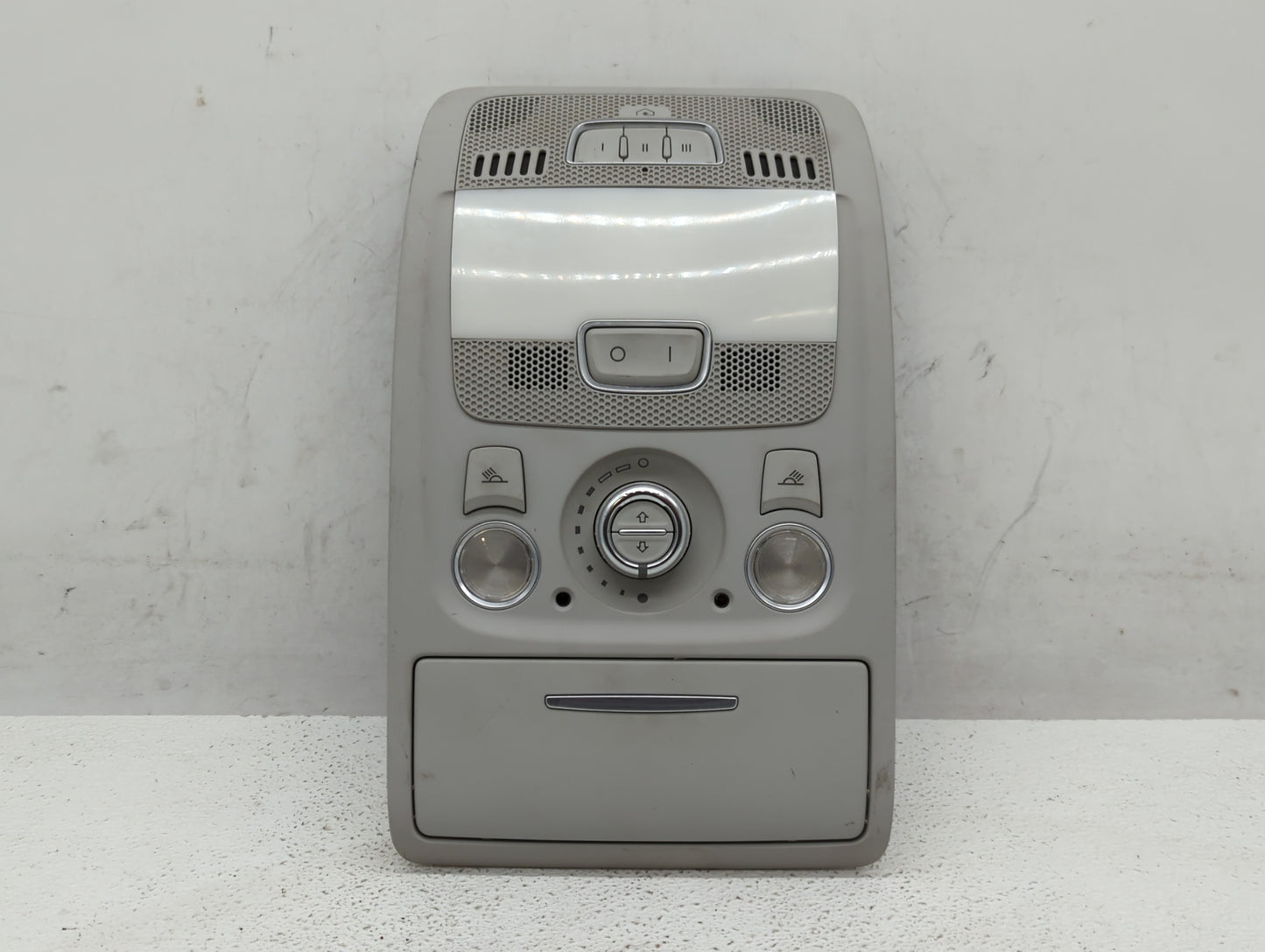 2009-2017 Audi Q5 Overhead Roof Console 525109 - Oemusedautoparts1.com