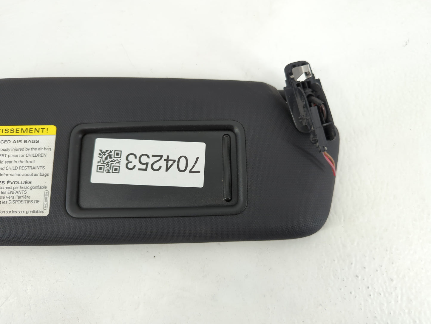 2013-2014 Audi Q5 Sun Visor Shade Replacement Passenger Right Mirror Fits Fits 2013 2014 2015 2016 OEM Used Auto Parts - Oem