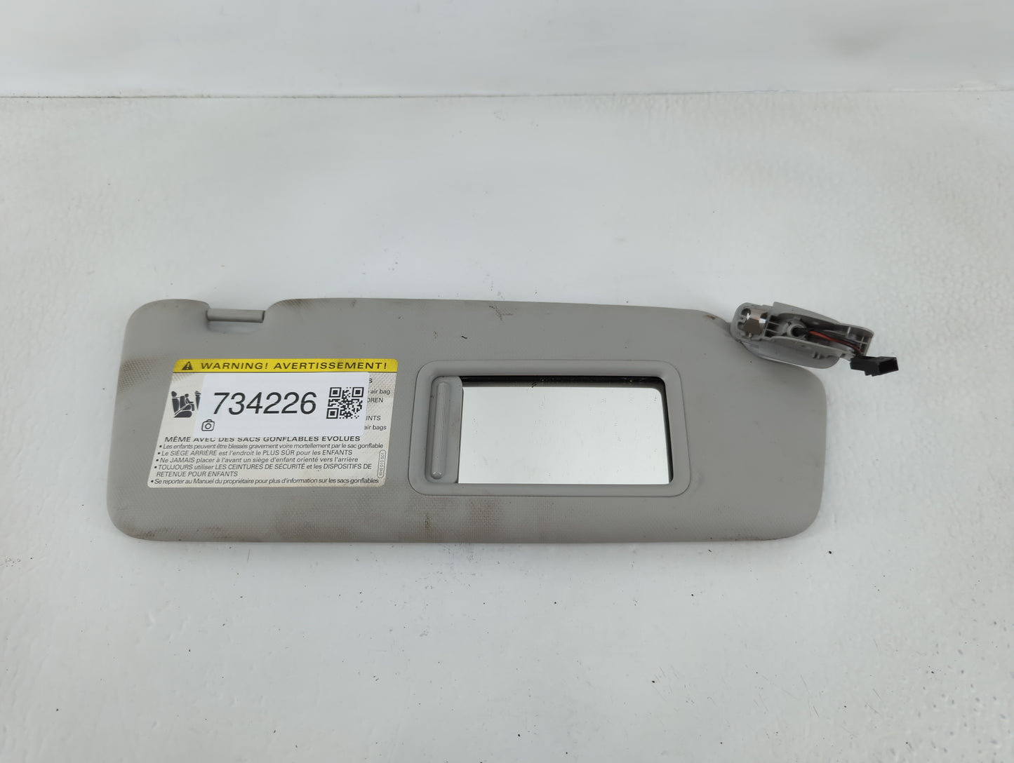 2013-2014 Audi Q5 Sun Visor Shade Replacement Passenger Right Mirror Fits Fits 2013 2014 2015 2016 OEM Used Auto Parts - Oem