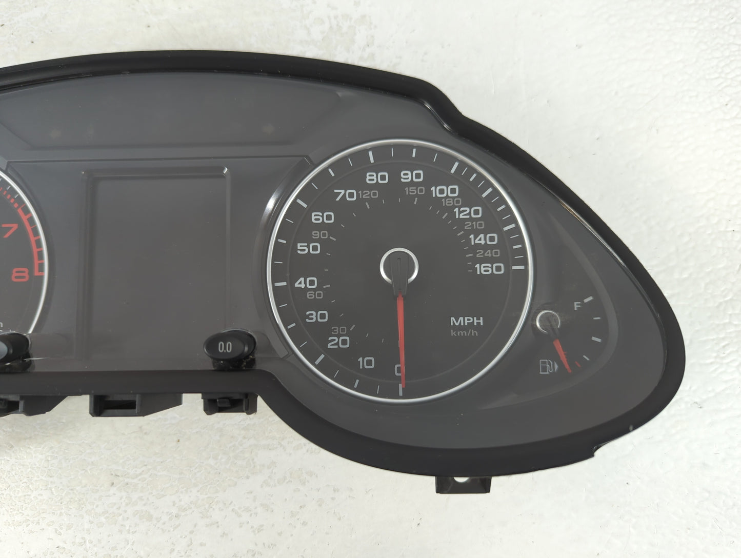 2013 Audi Q5 Instrument Cluster Speedometer Gauges P/N:8R0 920 980 T Fits OEM Used Auto Parts - Oemusedautoparts1.com