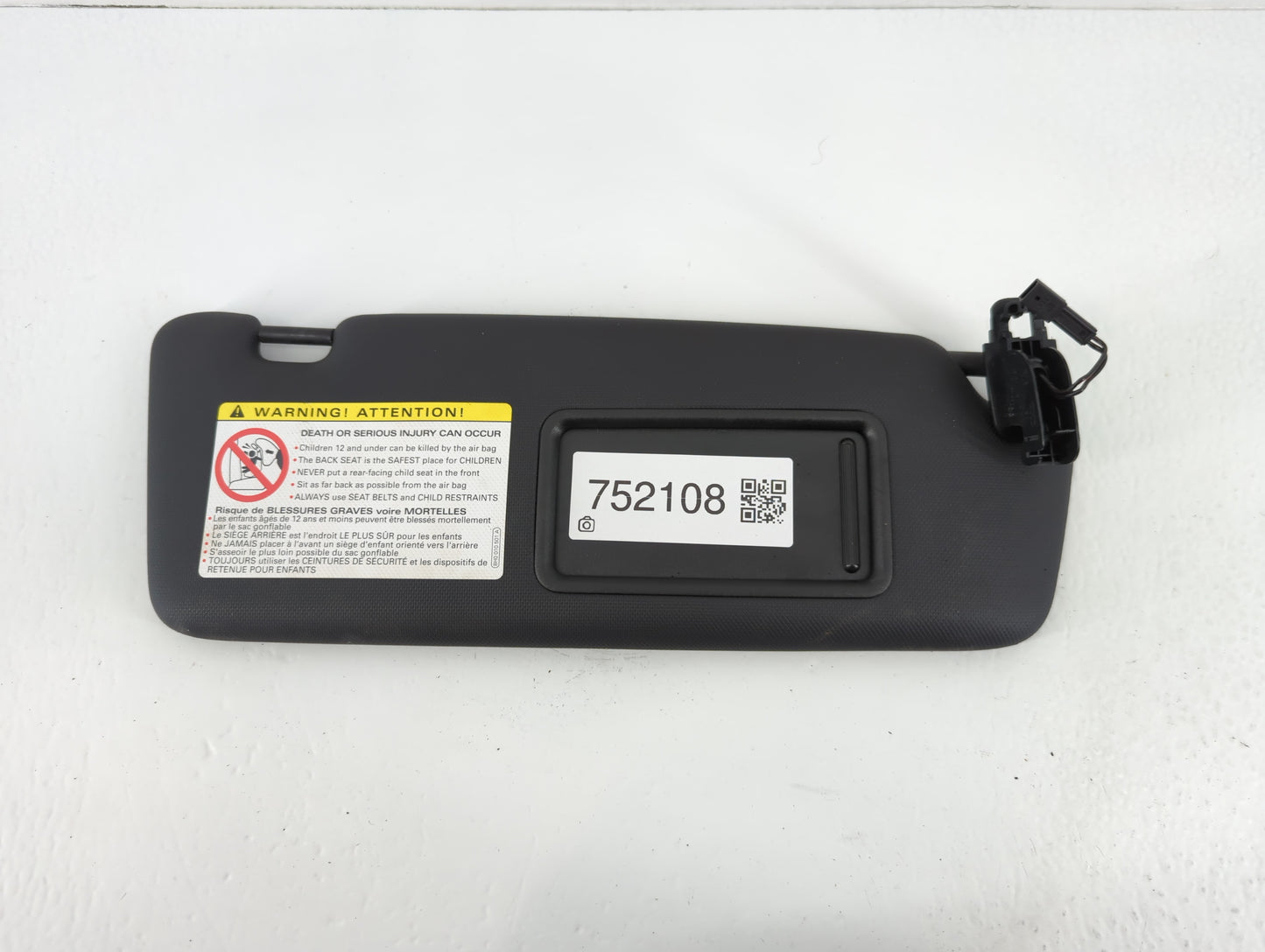 2013-2014 Audi Q5 Sun Visor Shade Replacement Passenger Right Mirror Fits Fits 2013 2014 2015 2016 OEM Used Auto Parts - Oem