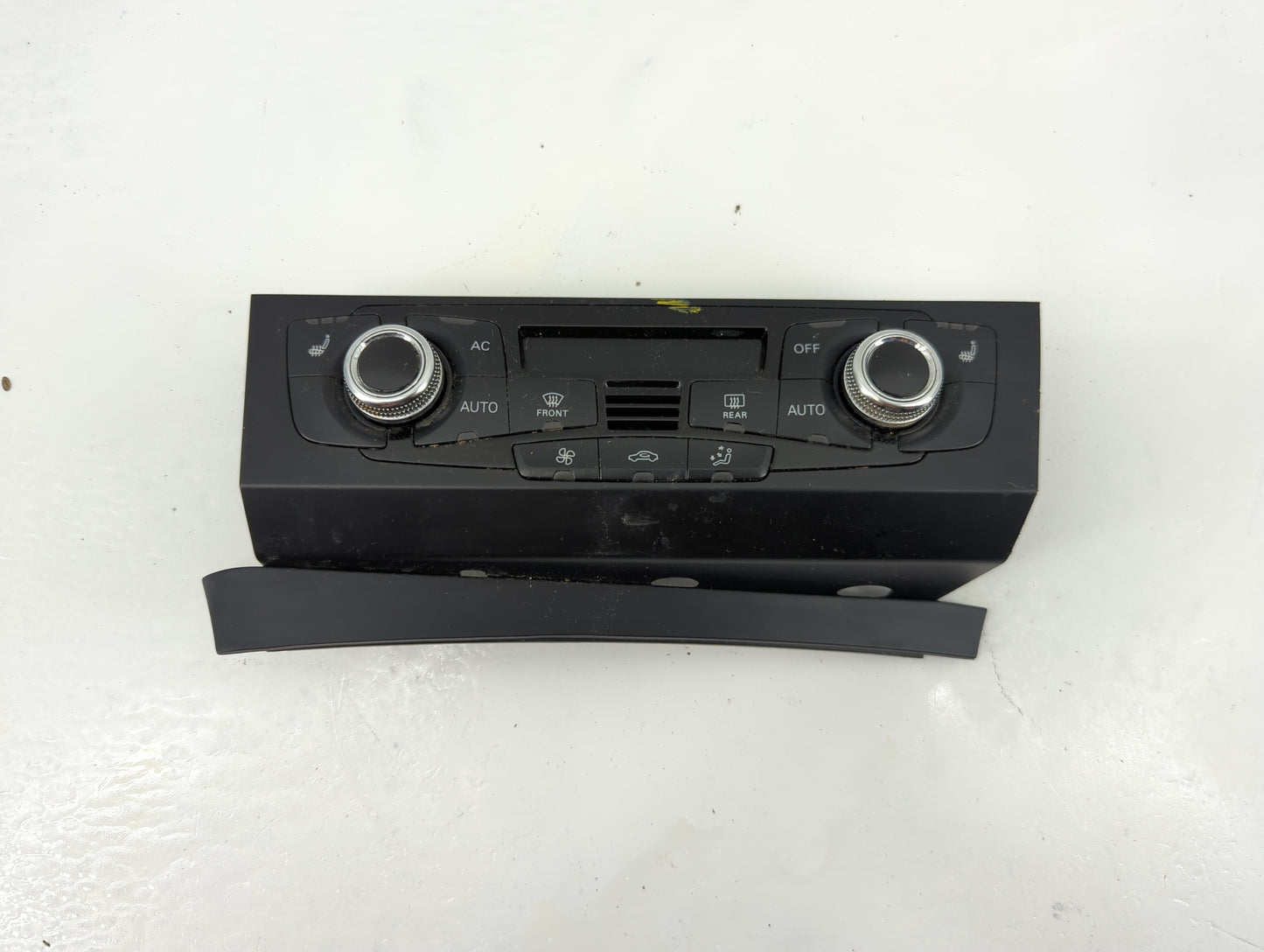 2013 Audi Q5 Climate Control Module Temperature AC/Heater Replacement P/N:A2C37832700 8K1 820 043 T Fits OEM Used Auto Parts