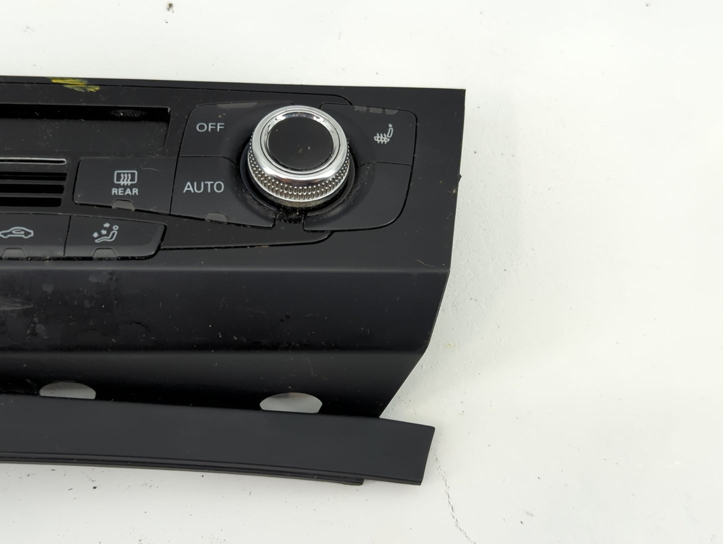 2013 Audi Q5 Climate Control Module Temperature AC/Heater Replacement P/N:A2C37832700 8K1 820 043 T Fits OEM Used Auto Parts