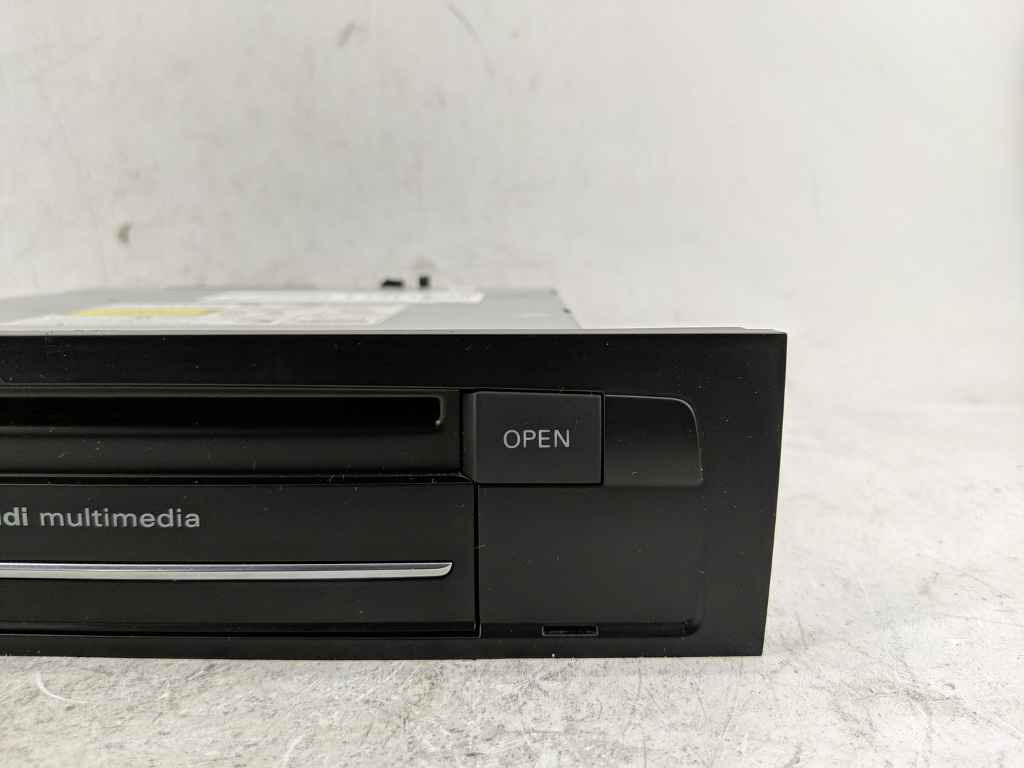 2013-2015 Audi Q7 Radio AM FM Cd Player Receiver Replacement P/N:K5FJTB 7515049$ 4L2 035 746 C Fits Fits 2013 2014 2015 OEM 
