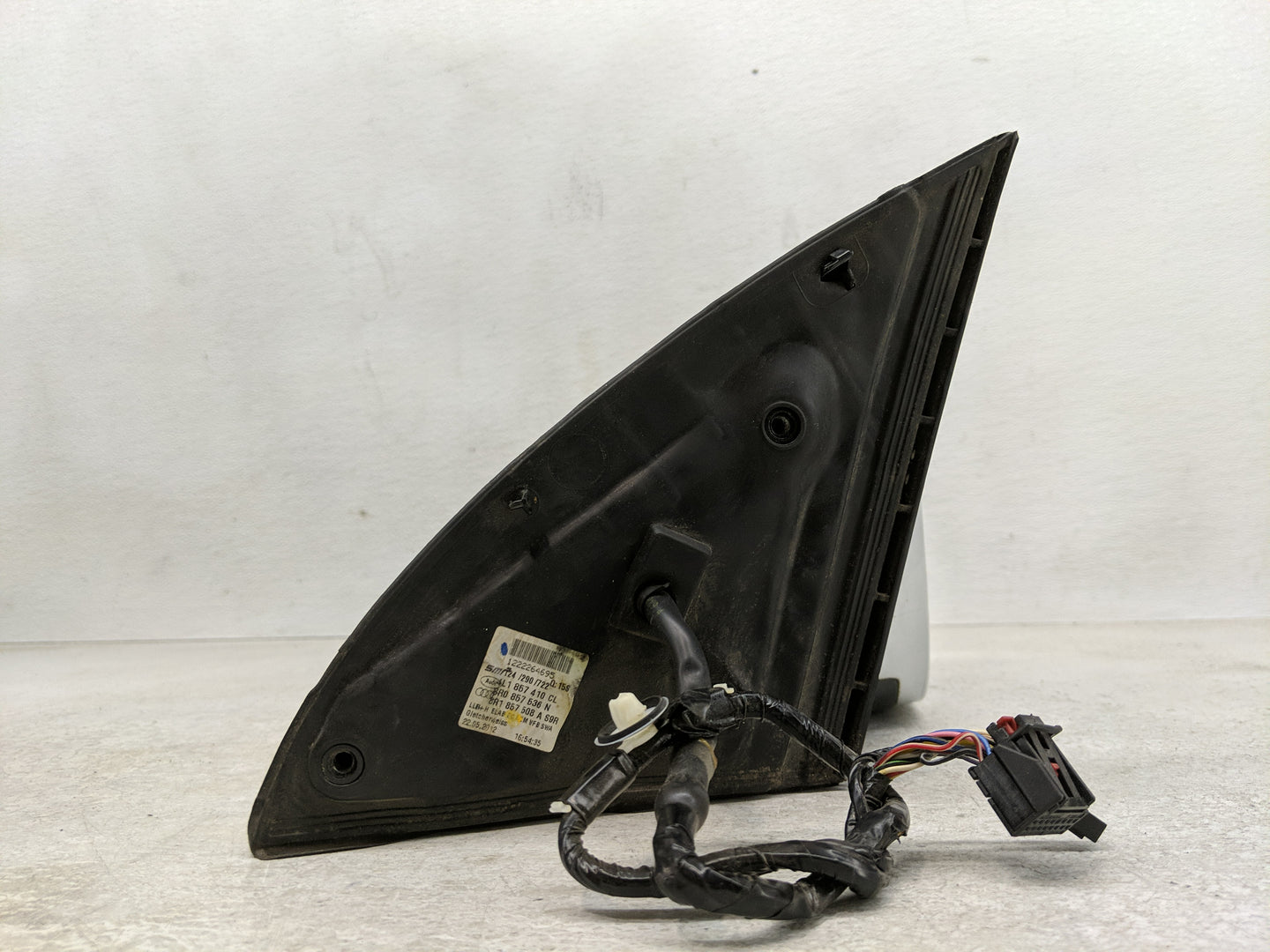 2013-2015 Audi Q7 Side Mirror Replacement Passenger Right View Door Mirror P/N:8R0 857 536 N Fits Fits 2013 2014 2015 OEM Us