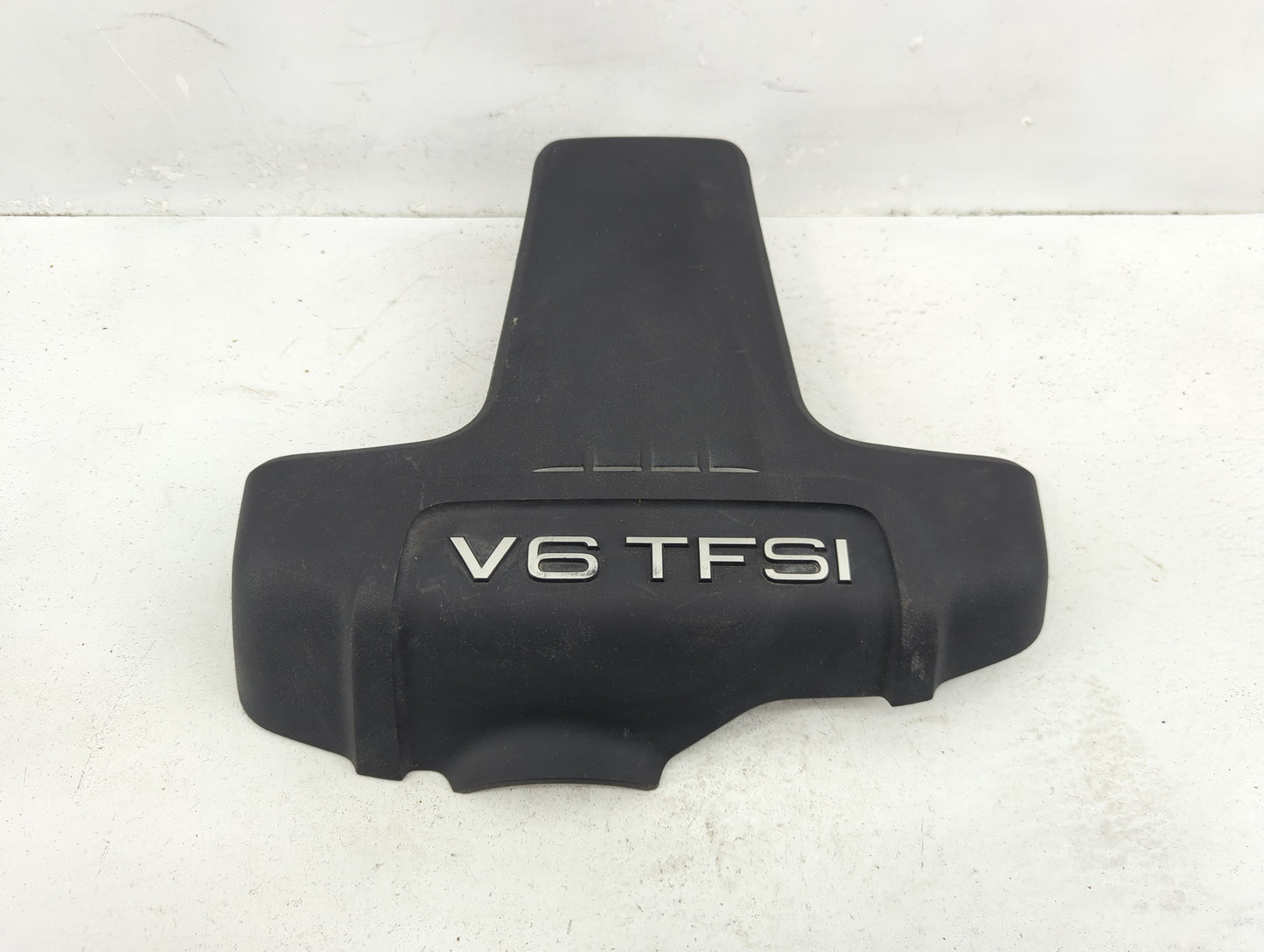 2013 Audi Q7 Engine Cover - Oemusedautoparts1.com