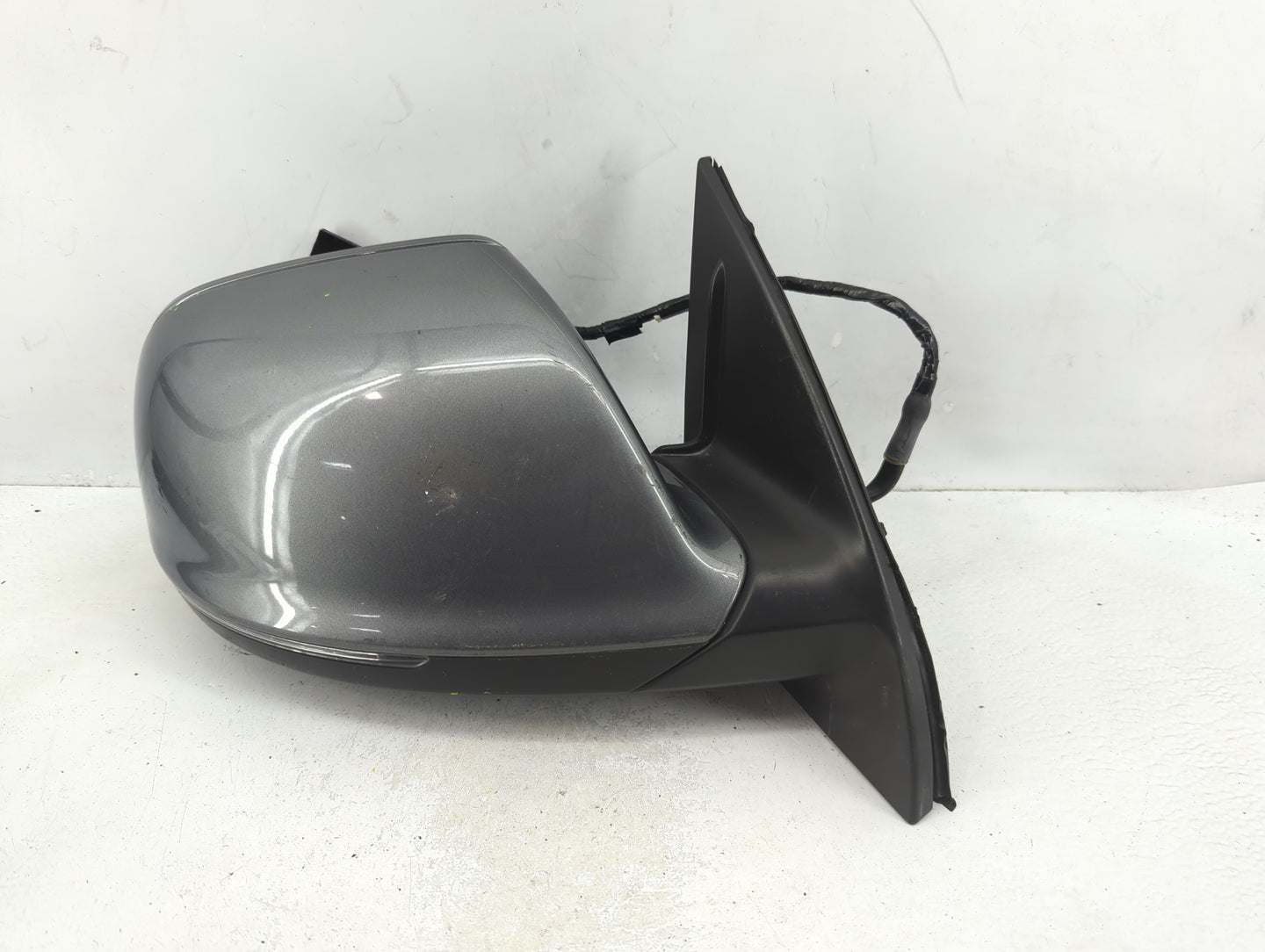 2013-2015 Audi Q7 Passenger Side View Mirror - Right Door Mirror OEM Used - Oemusedautoparts1.com