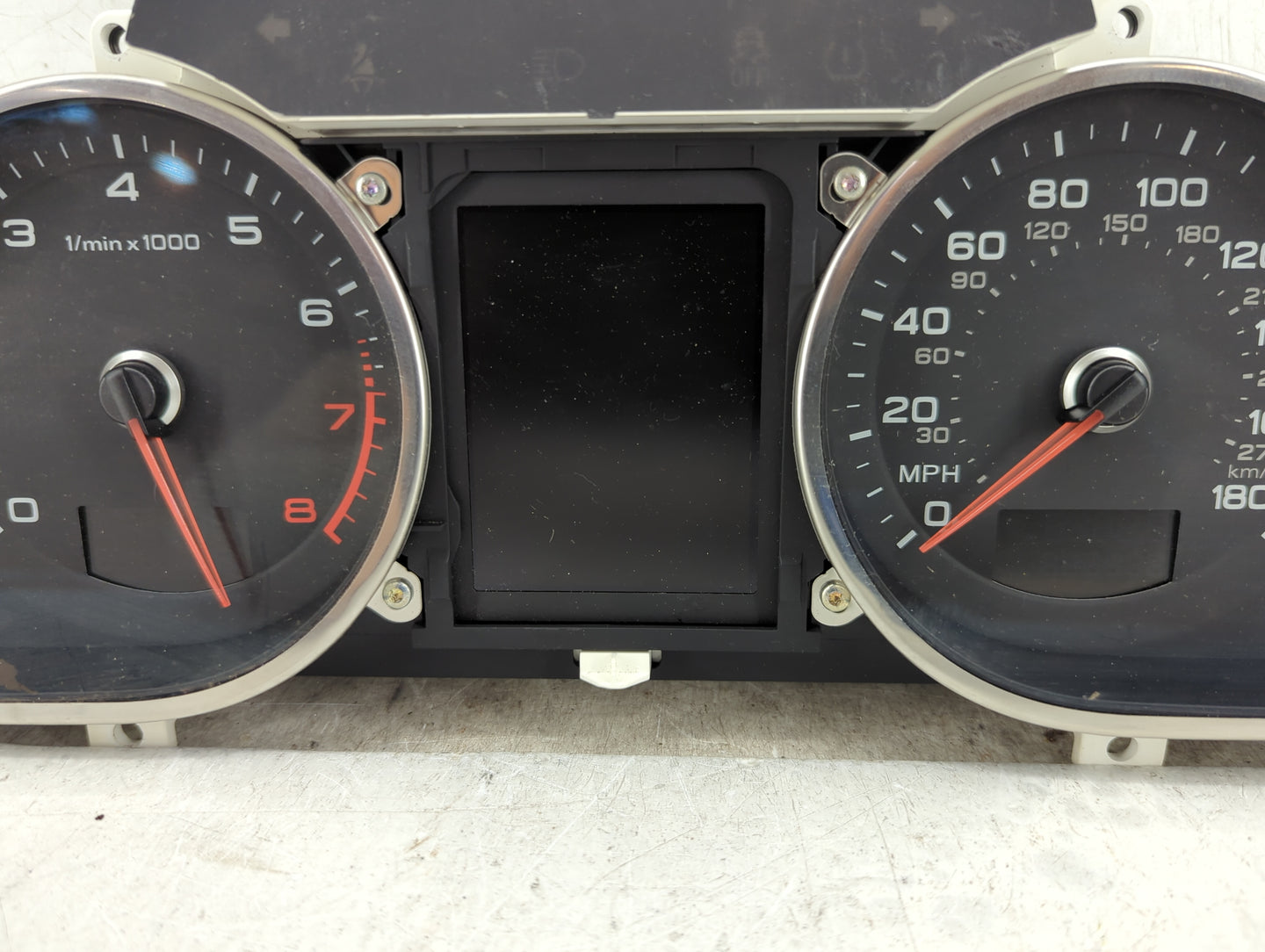 2013-2015 Audi Q7 Instrument Cluster Speedometer Gauges P/N:4L0920985F 503.002.470.802 Fits Fits 2013 2014 2015 OEM Used Aut