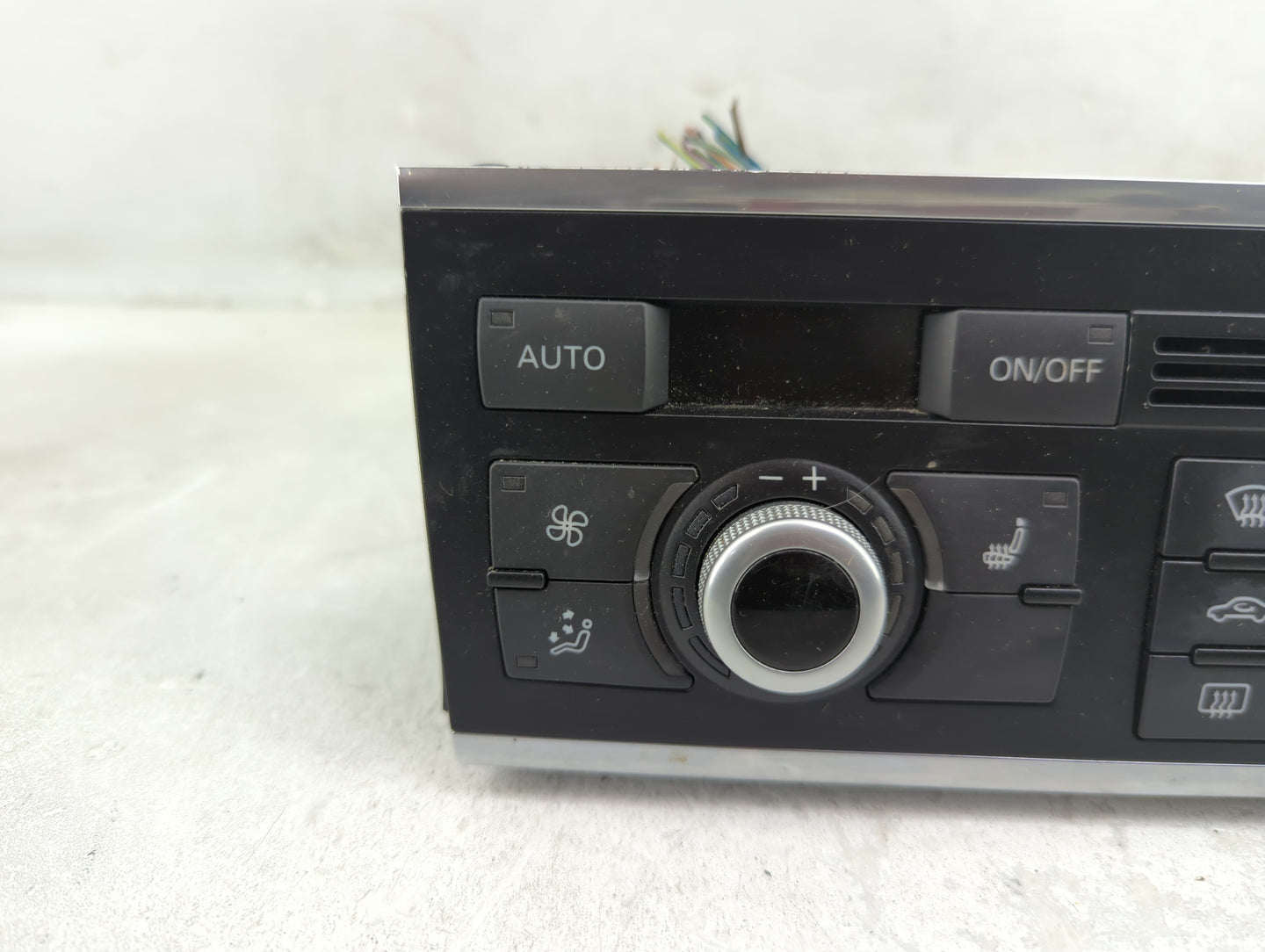 2013-2015 Audi Q7 Climate Control Module Temperature AC/Heater Replacement P/N:4L0820043AP 4L0910043D Fits Fits 2013 2014 20