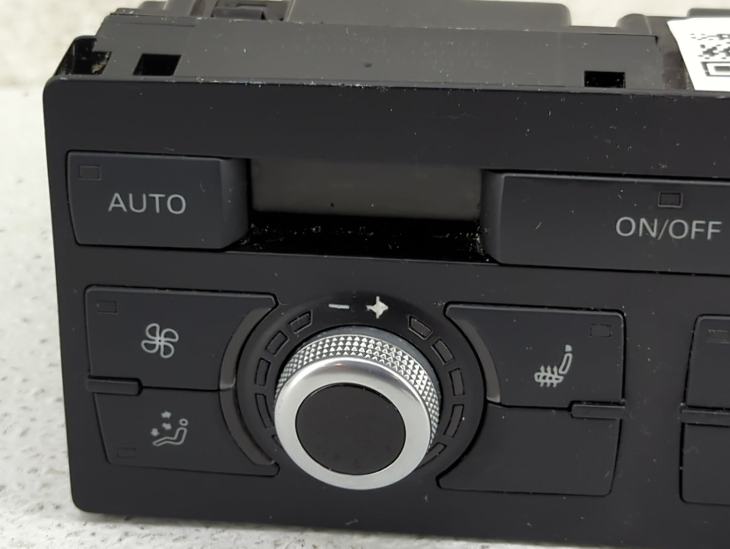 2013-2015 Audi Q7 Climate Control Module Temperature AC/Heater Replacement P/N:4L0 919 158 AB 5HB 009 185-08 Fits OEM Used A
