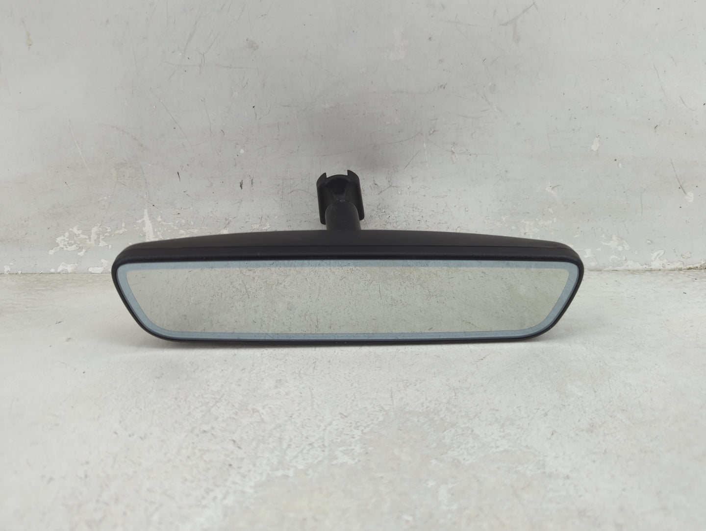 2007-2015 Audi Q7 Interior Rear View Mirror Replacement OEM P/N:4112A-MAHL5A Fits OEM Used Auto Parts - Oemusedautoparts1.co