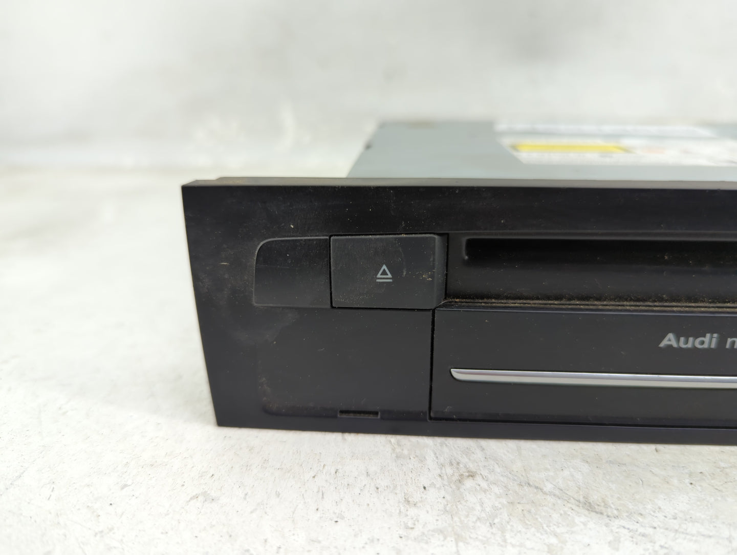 2013-2015 Audi Q7 Radio AM FM Cd Player Receiver Replacement P/N:005WWDA0303 AD10-0169005 Fits Fits 2013 2014 2015 OEM Used 
