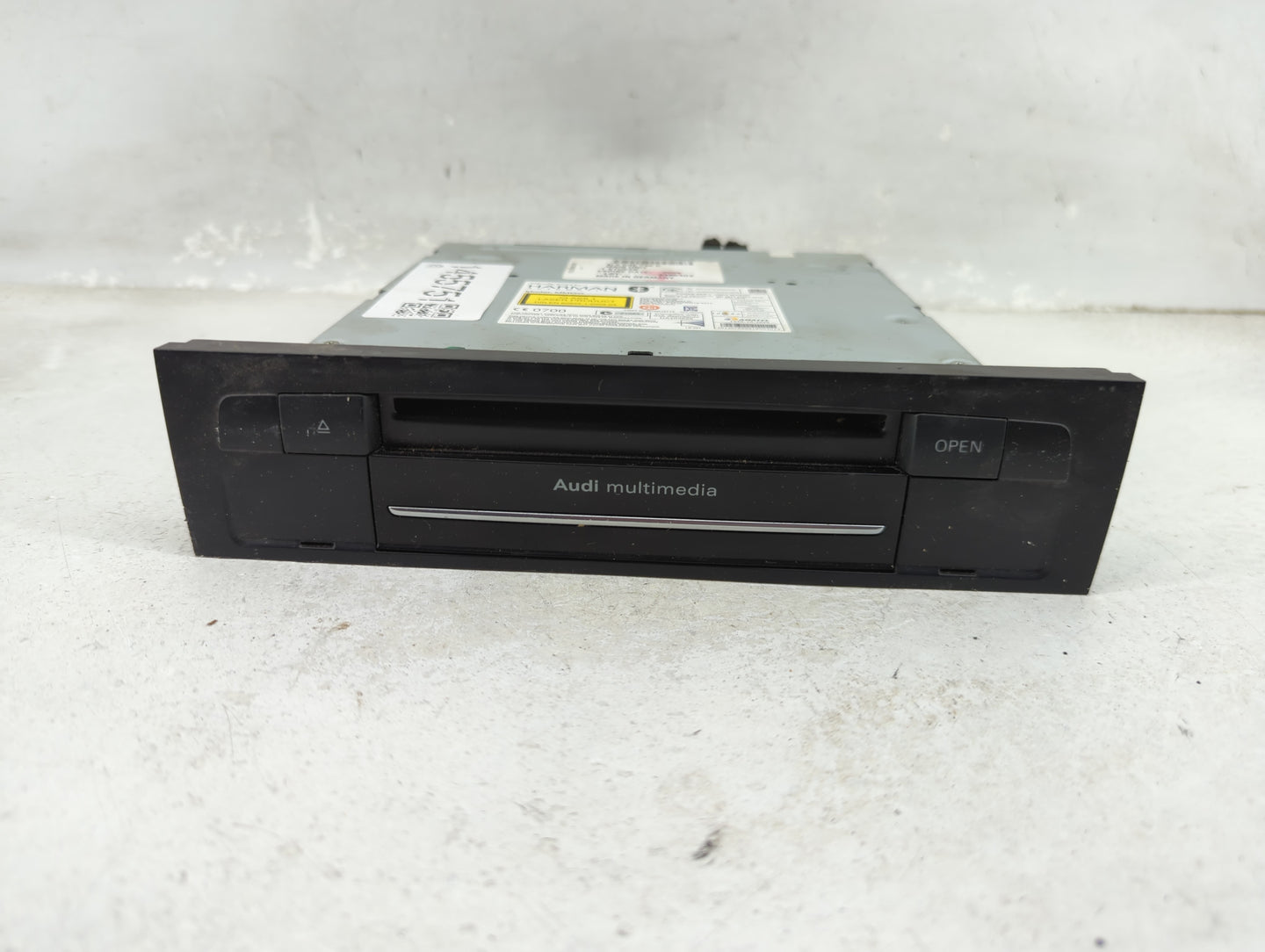 2013-2015 Audi Q7 Radio AM FM Cd Player Receiver Replacement P/N:4L2035746A AD10-0169005, 005WWDA0303 Fits Fits 2013 2014 20
