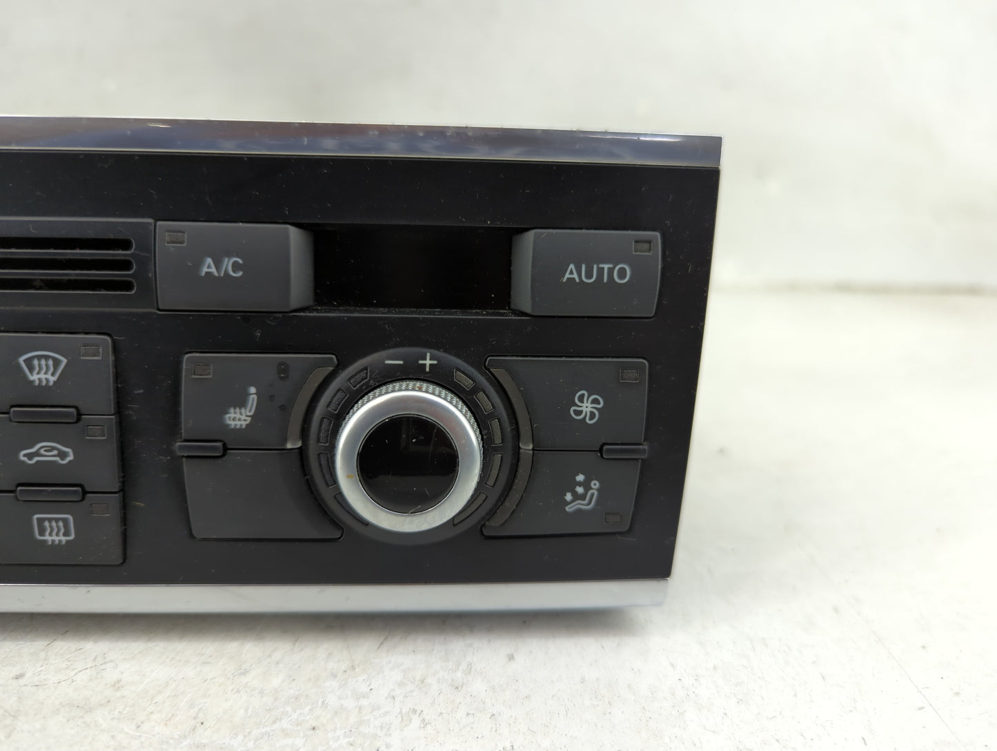 2013-2015 Audi Q7 Climate Control Module Temperature AC/Heater Replacement P/N:4L0 820 043 AP Fits Fits 2013 2014 2015 OEM U