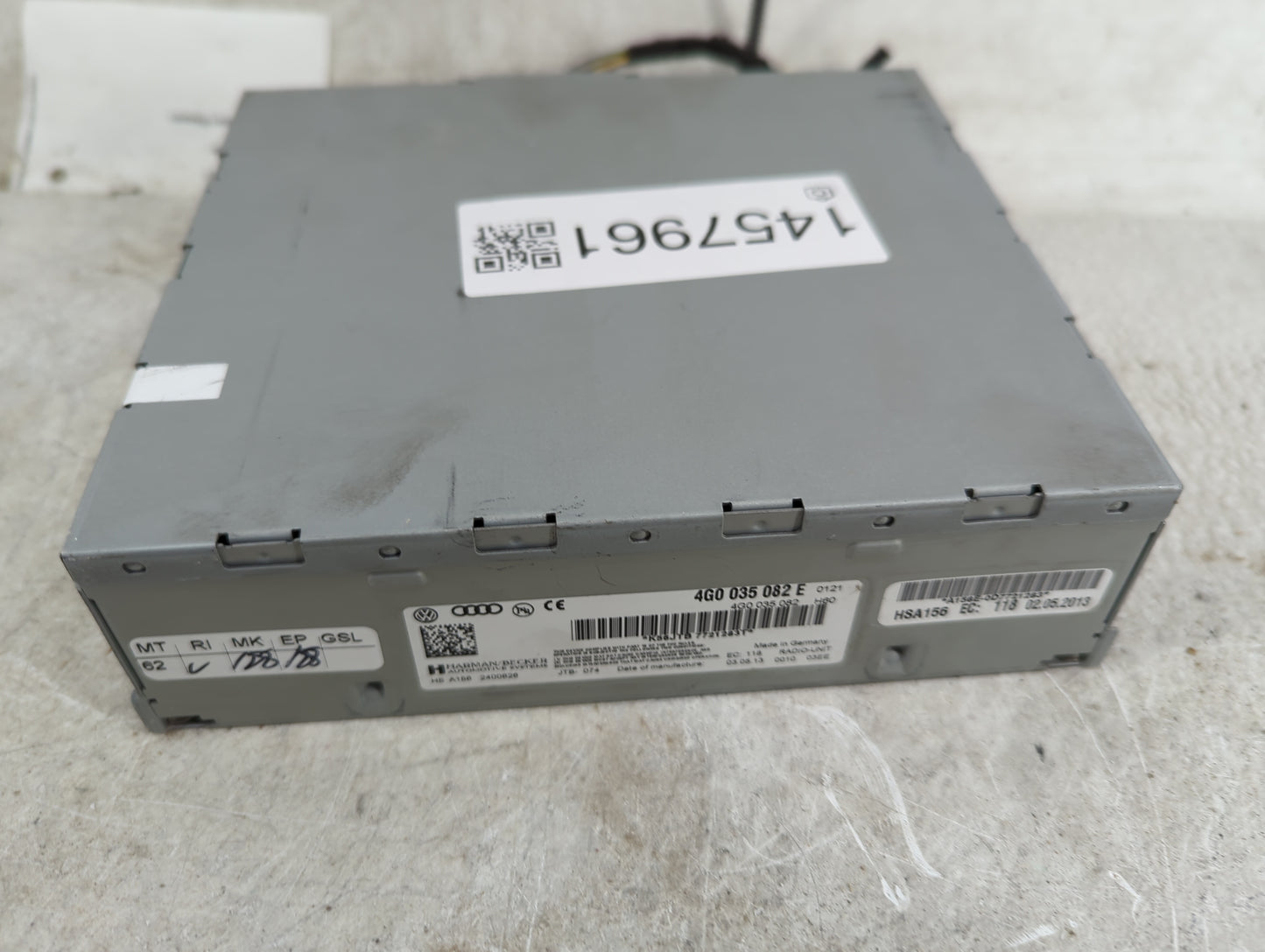 2013 Audi Q7 Radio AM FM Cd Player Receiver Replacement P/N:4G0035082E 4G0035082 Fits OEM Used Auto Parts - Oemusedautoparts