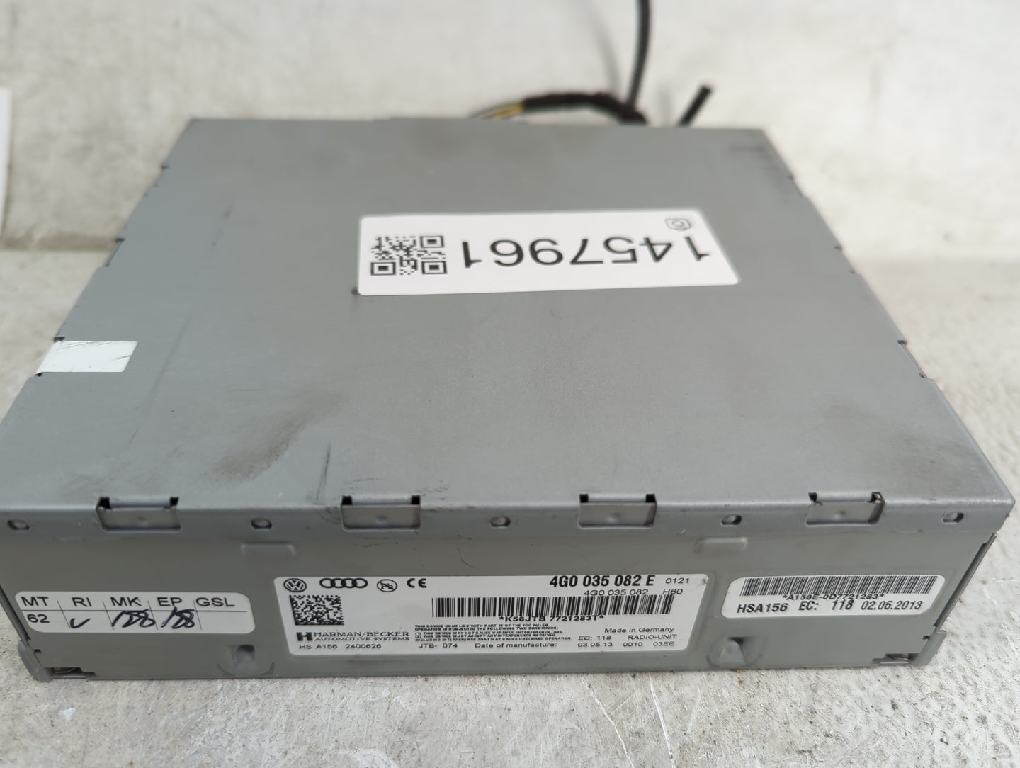 2013 Audi Q7 Radio AM FM Cd Player Receiver Replacement P/N:4G0035082E 4G0035082 Fits OEM Used Auto Parts - Oemusedautoparts