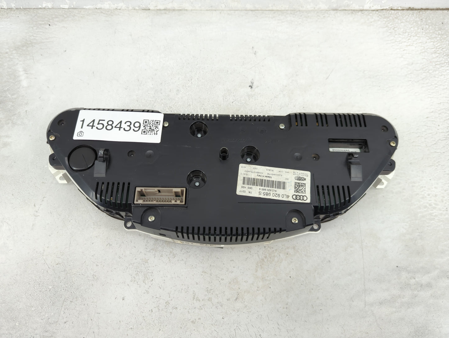 2013-2015 Audi Q7 Instrument Cluster Speedometer Gauges P/N:4L0920985S 503.002.472.102 Miles: Fits Fits 2013 2014 2015 OEM U