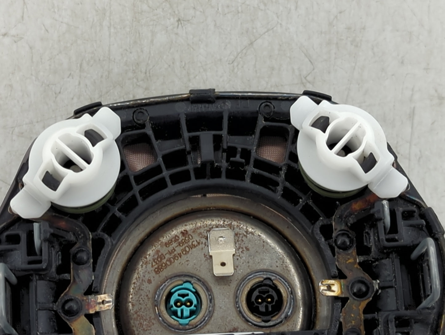 2013 Audi Q7 Air Bag Driver Left Steering Wheel Mounted Black - Oemusedautoparts1.com