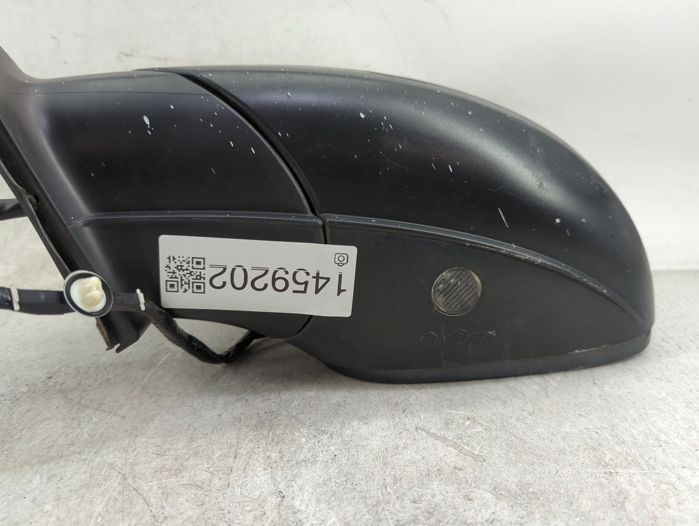 2013-2015 Audi Q7 Driver Side View Mirror - Left Door Mirror OEM Used - Oemusedautoparts1.com