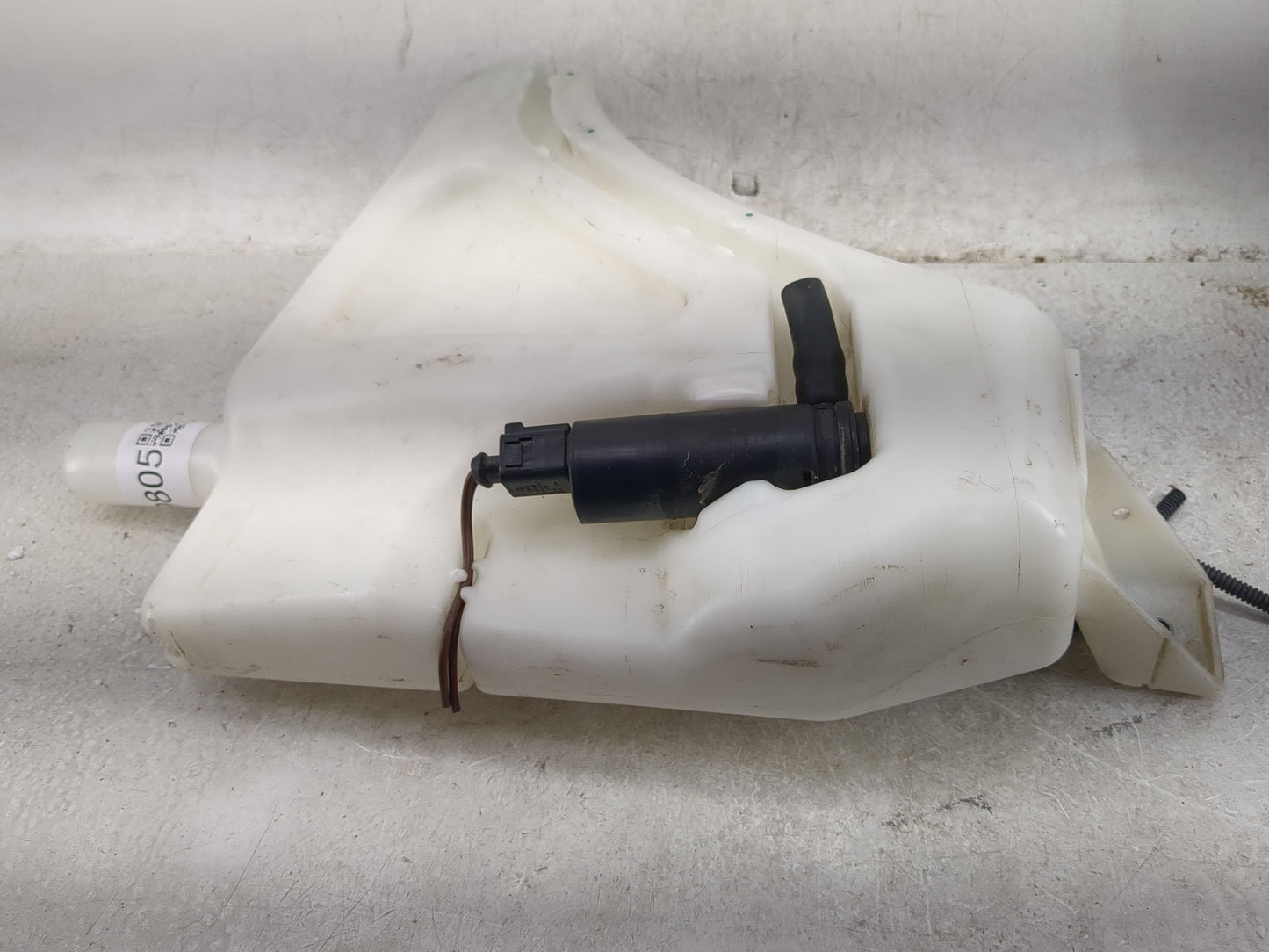 2010-2015 Audi Q7 Windshield Washer Fluid Reservoir Bottle Oem - Oemusedautoparts1.com