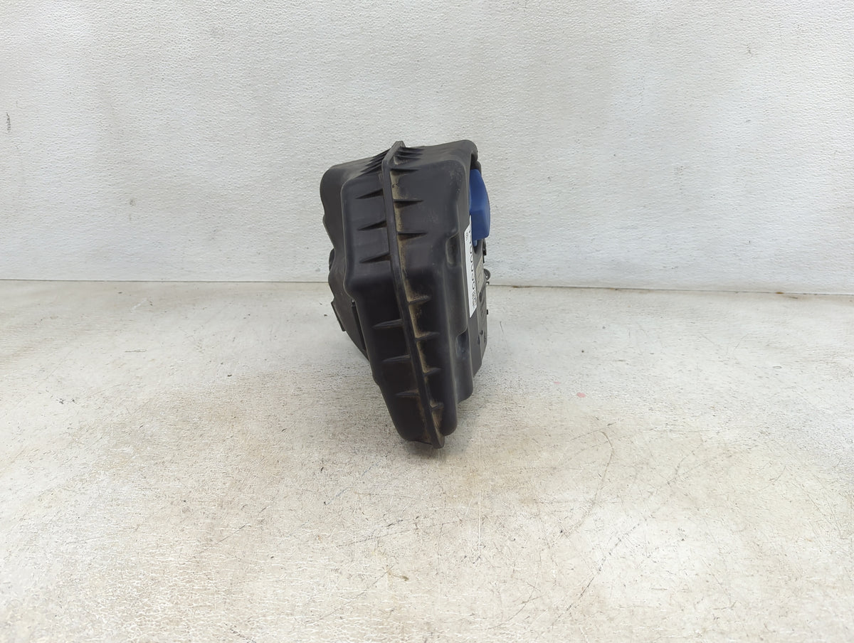 2011-2015 Audi Q7 Radiator Coolant Overflow Expansion Tank Bottle - Oemusedautoparts1.com