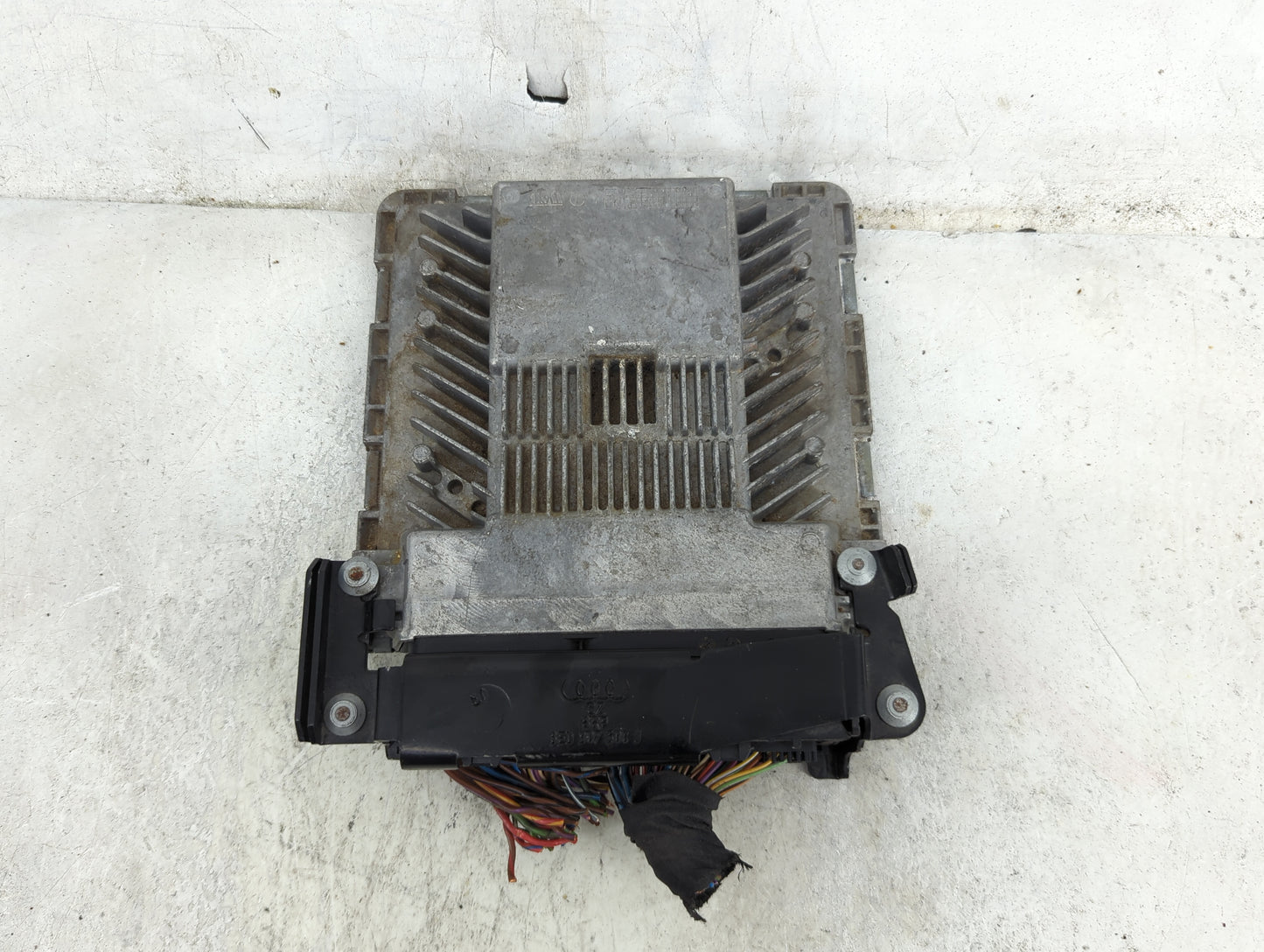2013-2015 Audi Q7 PCM Engine Control Computer ECU ECM PCU OEM P/N:4L0910551Q 4L0907551A, 5WP4679706 Fits Fits 2013 2014 2015