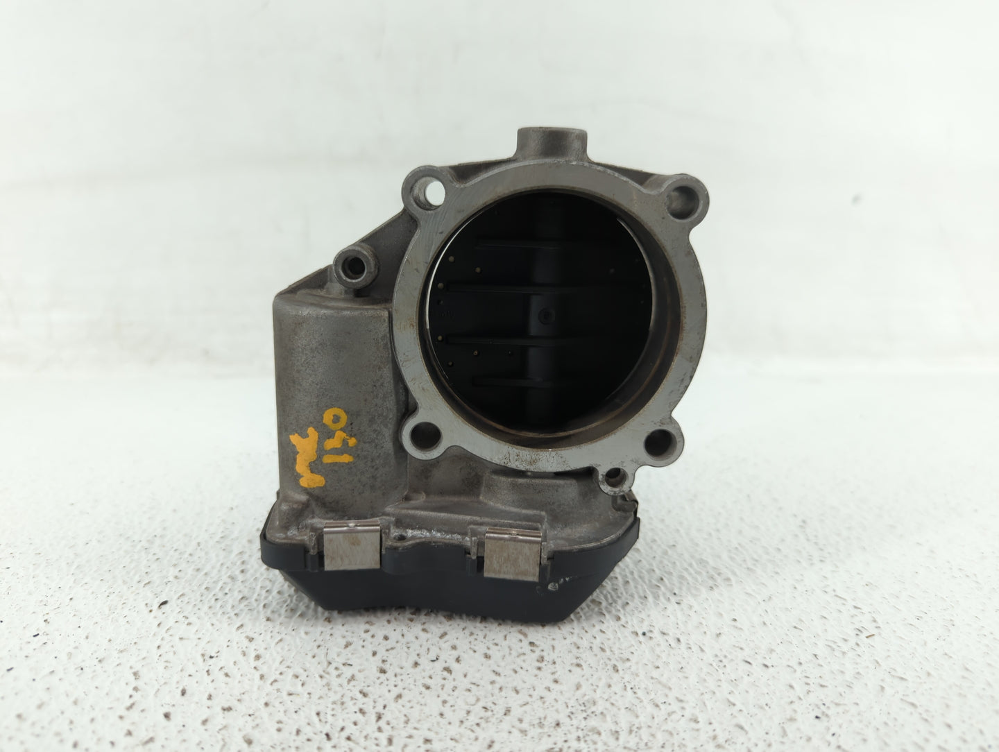 2011-2019 Audi Q7 Throttle Body P/N:06E 133 062 G Fits Fits 2008 2009 2010 2011 2012 2013 2014 2015 2016 2017 2018 2019 OEM 