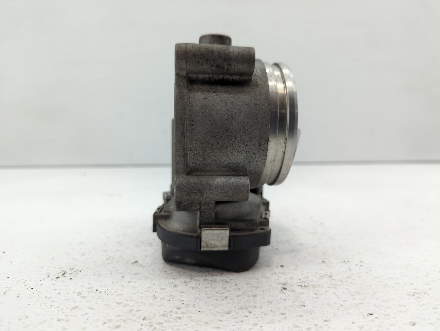 2011-2019 Audi Q7 Throttle Body P/N:06E 133 062 G Fits Fits 2008 2009 2010 2011 2012 2013 2014 2015 2016 2017 2018 2019 OEM 