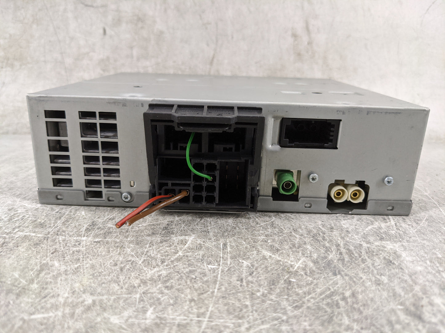 2013 Audi Q7 Radio AM FM Cd Player Receiver Replacement P/N:4G0035082D 4G0035082 Fits OEM Used Auto Parts - Oemusedautoparts