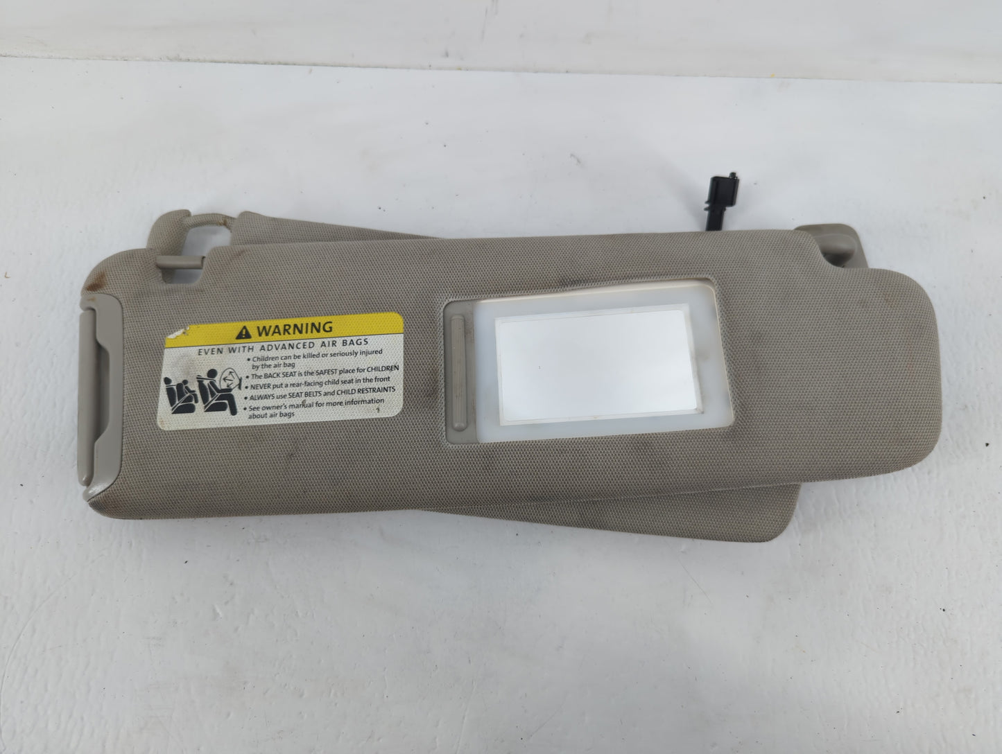 2007-2015 Audi Q7 Sun Visor Shade Replacement Passenger Right Mirror Fits Fits 2007 2008 2009 2010 2011 2012 2013 2014 2015 