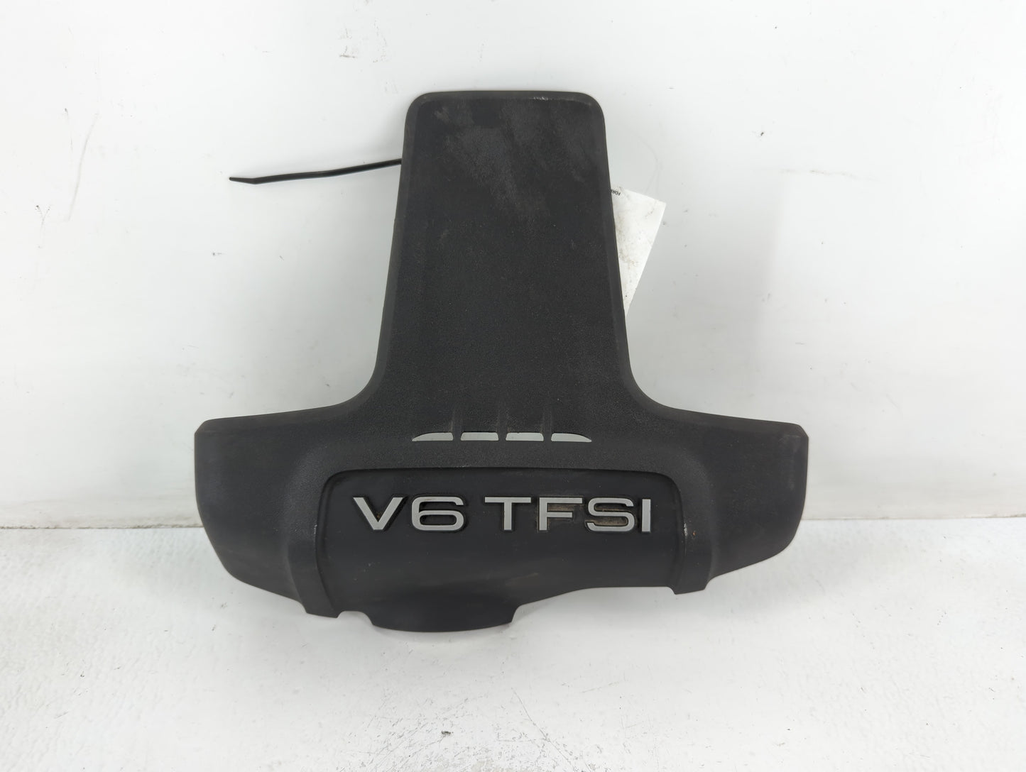 2013 Audi Q7 Engine Cover - Oemusedautoparts1.com