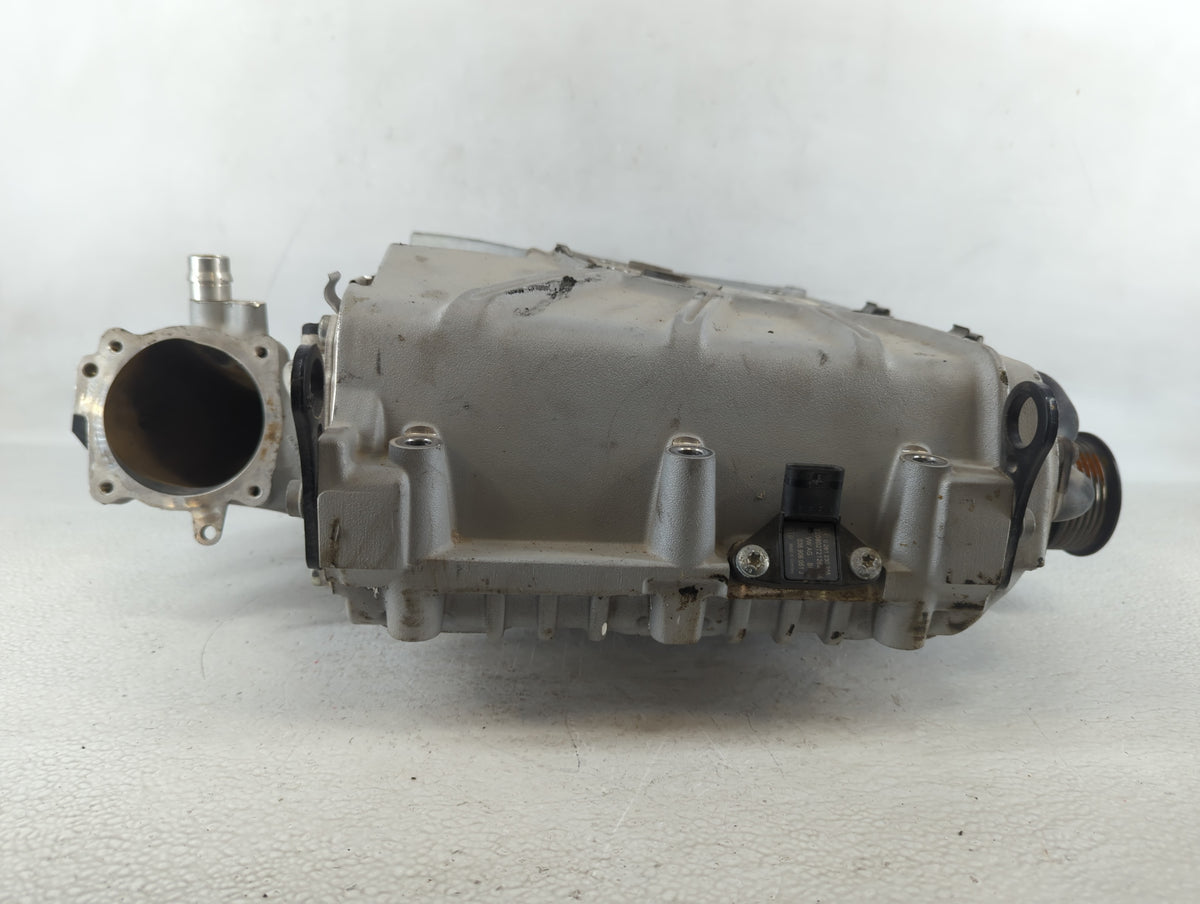 2013 Audi Q7 Air Intake Manifold Fits Fits 2012 2014 2015 2016 2017 OEM Used Auto Parts - Oemusedautoparts1.com