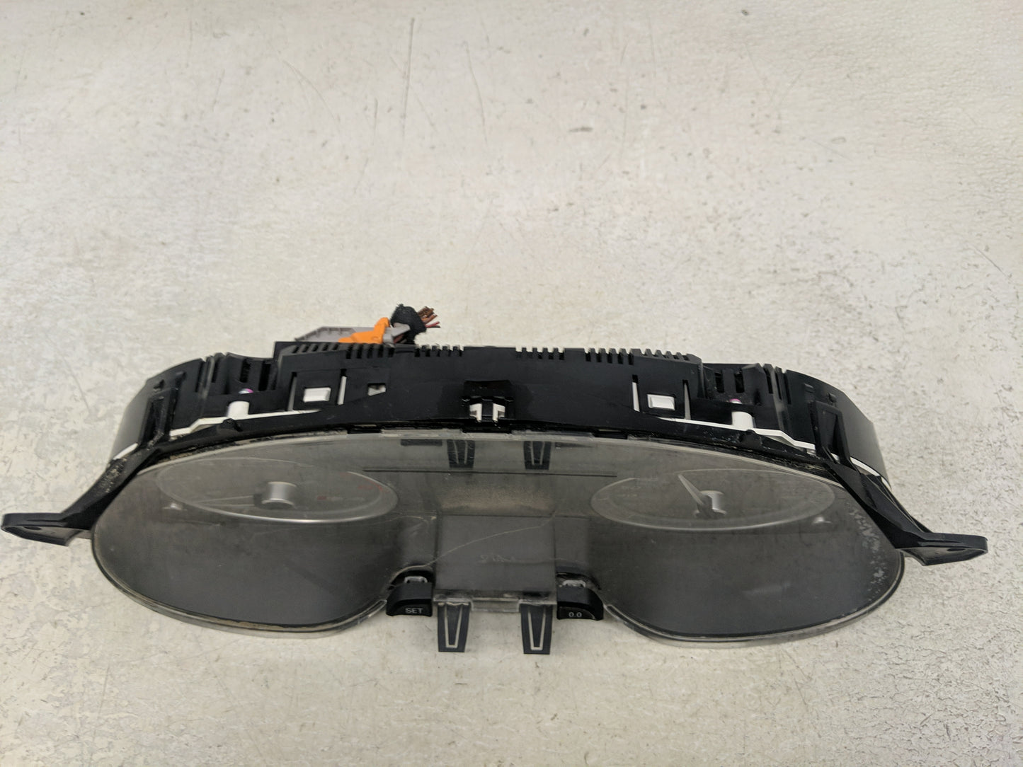 2013-2016 Audi S4 Instrument Cluster Speedometer Gauges P/N:8K0920981F Fits Fits 2013 2014 2015 2016 OEM Used Auto Parts - O