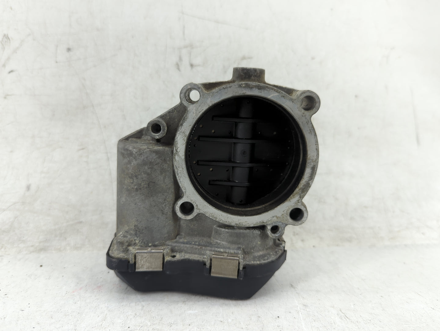 2010-2016 Audi S4 Throttle Body P/N:A2C82493600 06E 133 062 H Fits OEM Used Auto Parts - Oemusedautoparts1.com