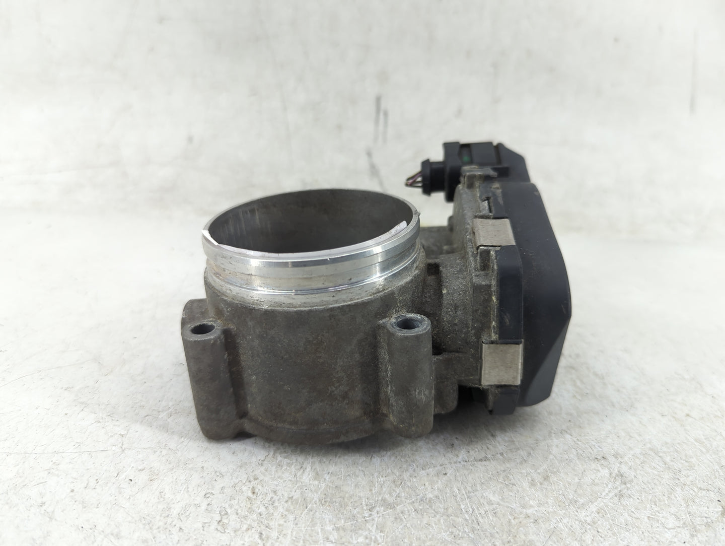 2010-2016 Audi S4 Throttle Body P/N:A2C82493600 06E 133 062 H Fits OEM Used Auto Parts - Oemusedautoparts1.com