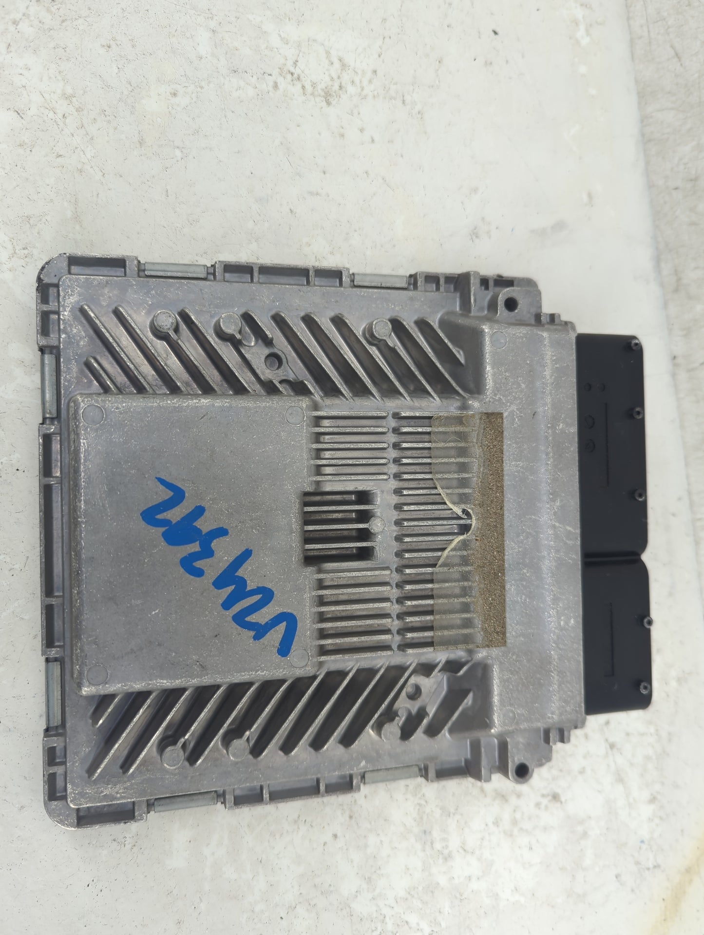 2013-2016 Audi S4 PCM Engine Control Computer ECU ECM PCU OEM P/N:8K5 907 551 E Fits Fits 2013 2014 2015 2016 OEM Used Auto 