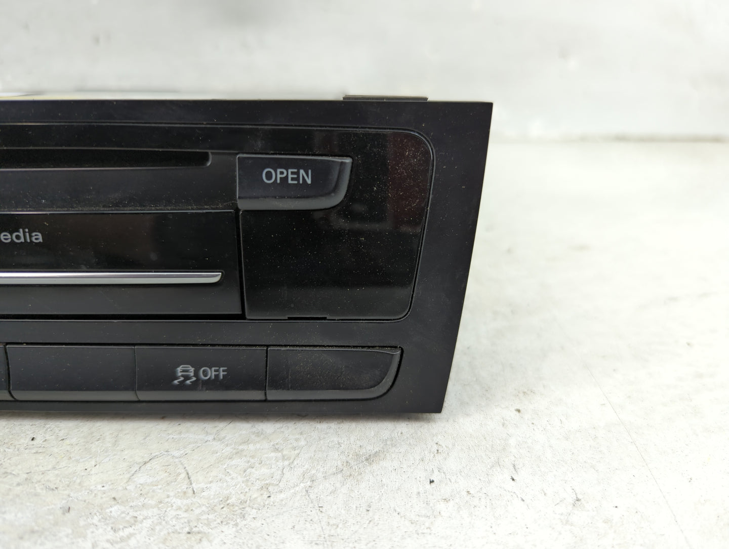 2014-2016 Audi S4 Radio AM FM Cd Player Receiver Replacement P/N:005WWDA0303 Fits Fits 2011 2012 2013 2014 2015 2016 2017 OE